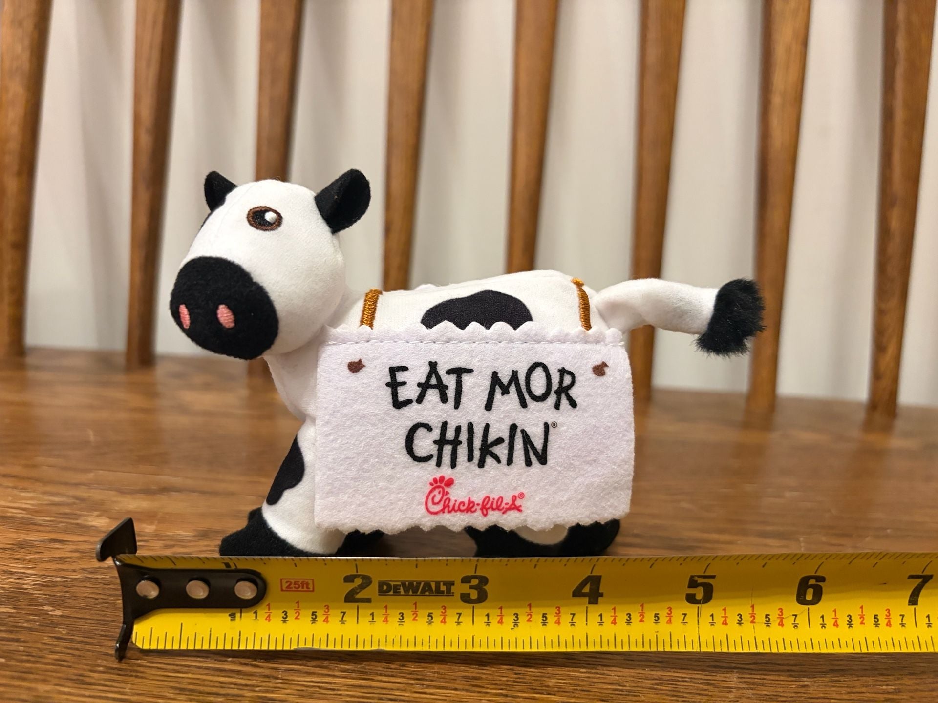 Chick-fil-A Eat Mor Chikin Plush Cow Stuffed Animal Toy 5" 2