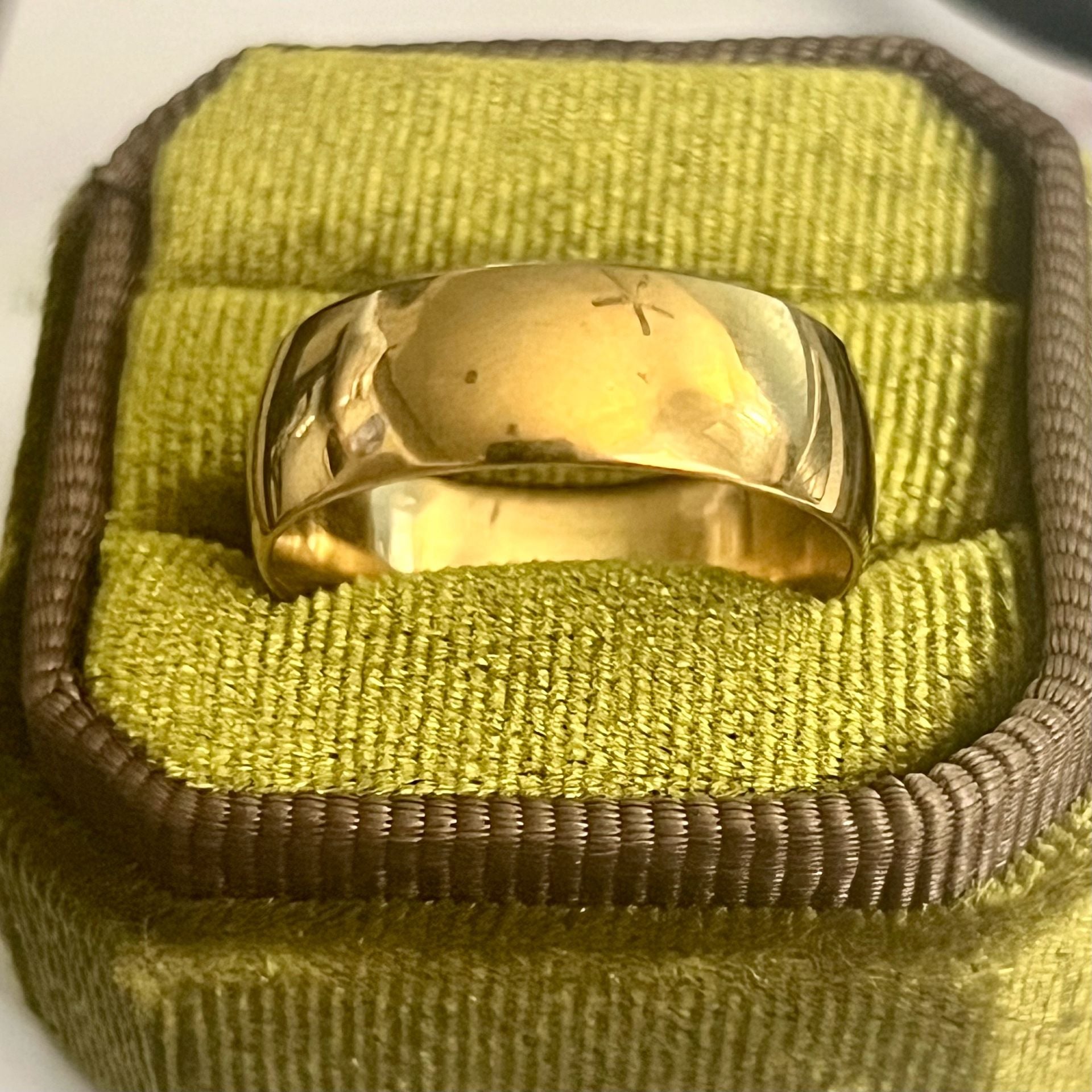 14K GF Gold Filled 8mm Band Polished Finish Band Size 11 2