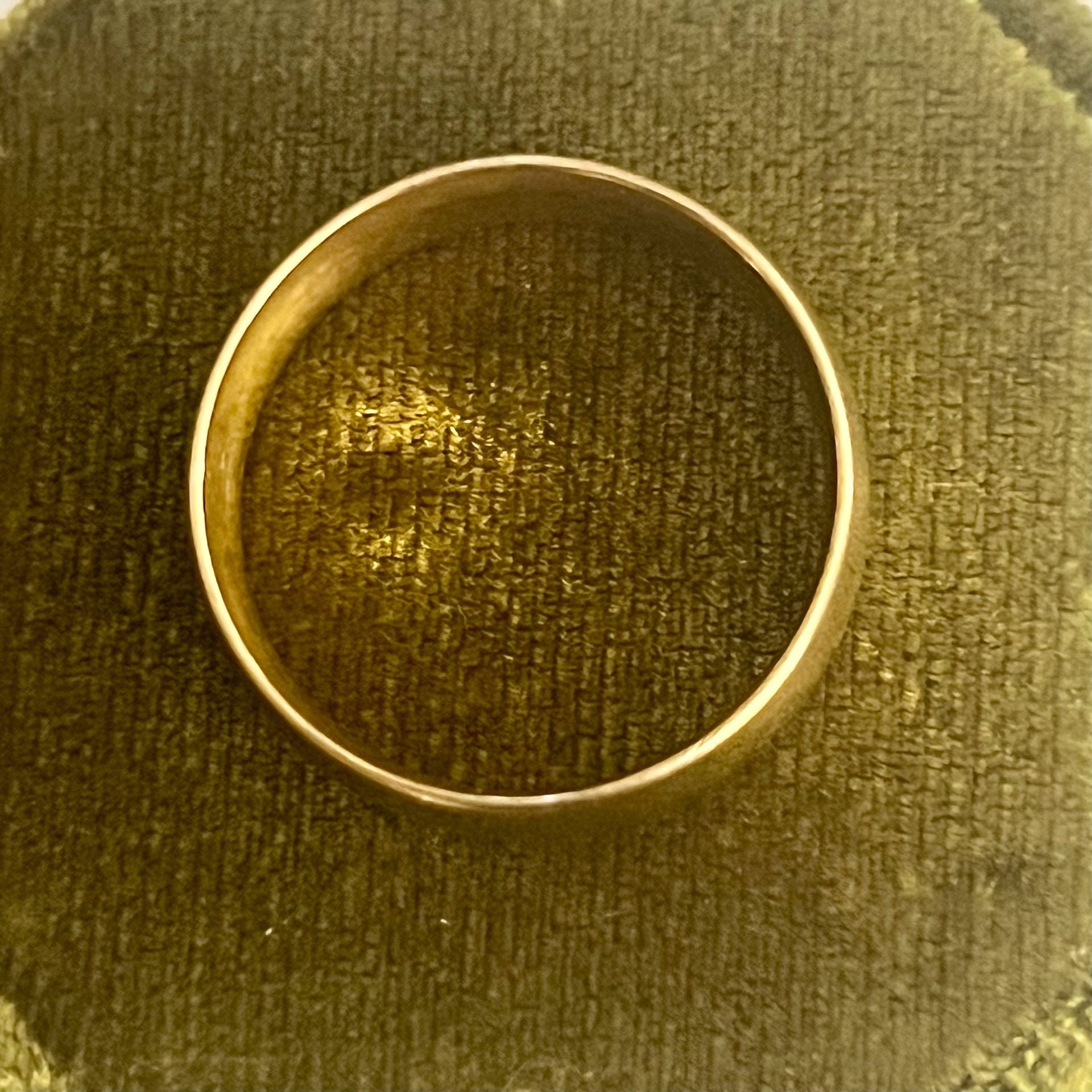 14K GF Gold Filled 8mm Band Polished Finish Band Size 11 4