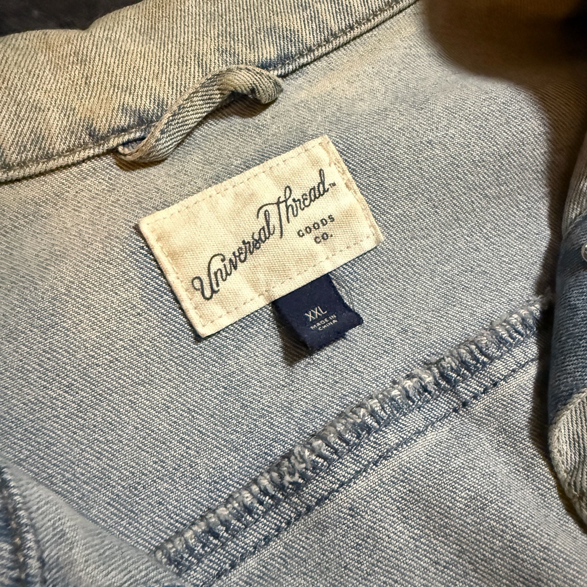 Universal Thread Denim Jacket Size XXL Light Wash 3