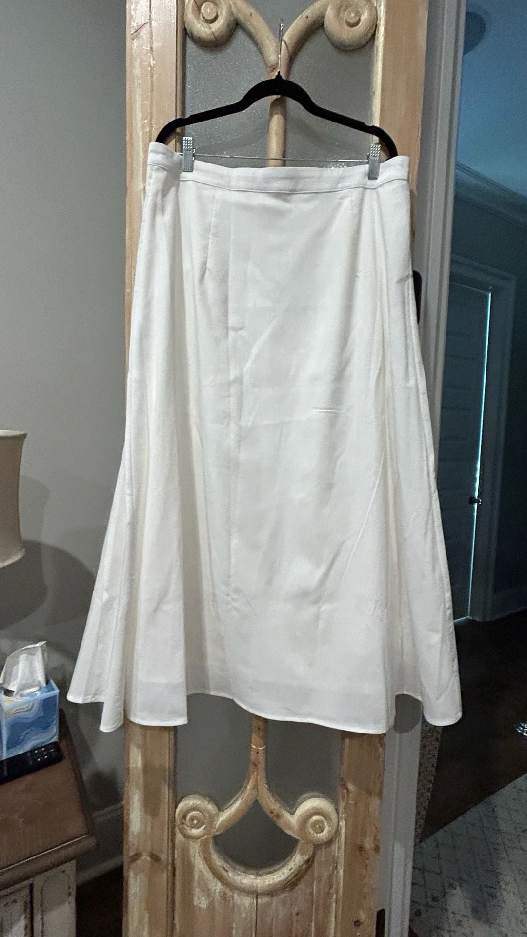 Aleeza Paris White Maxi Skirt Size XL 3