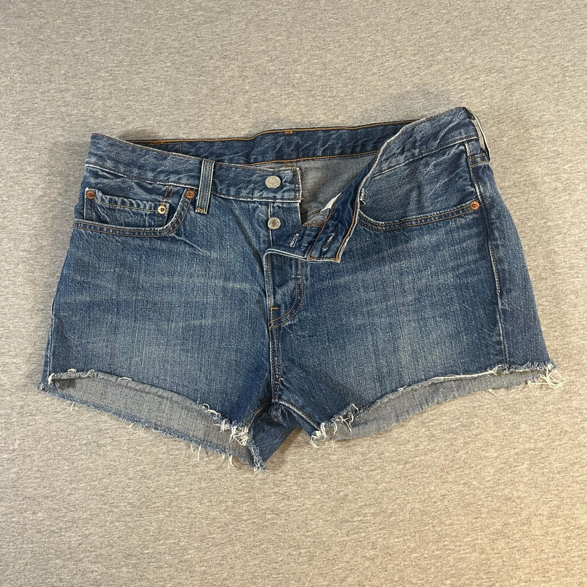Levi's 501 Distressed Button Fly Denim Blue Jean Shorts Women’s 30(34)x2 2