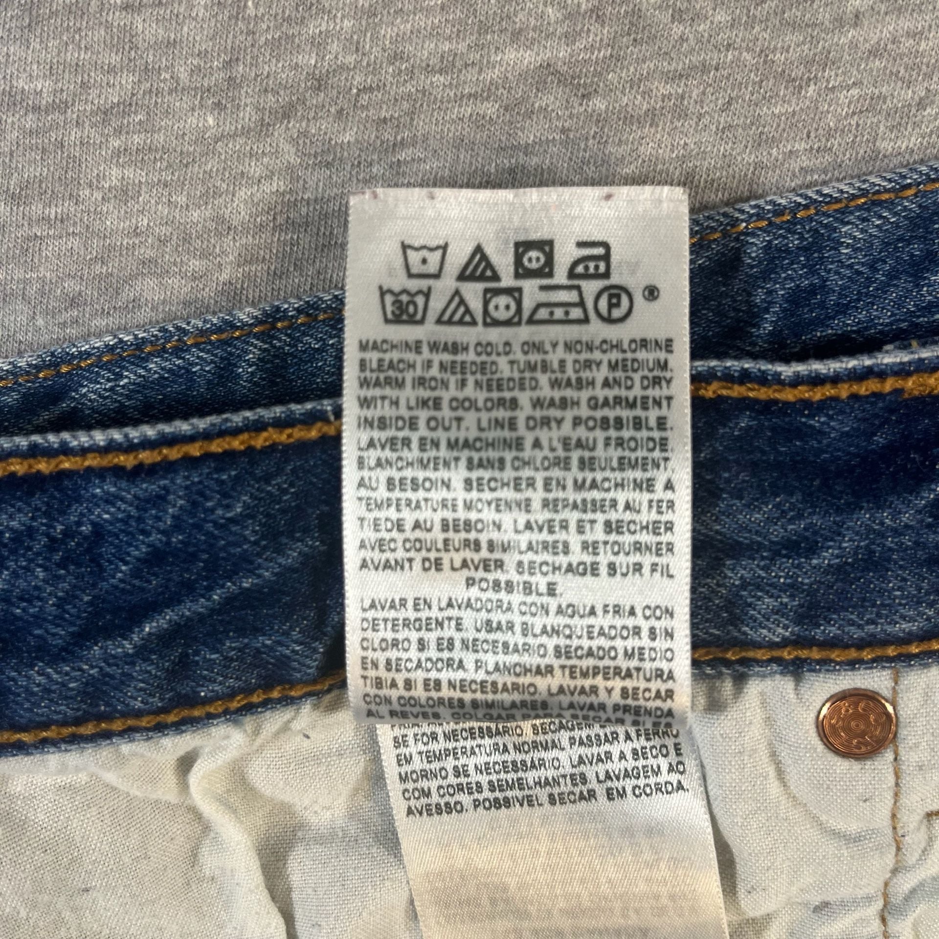 Levi's 501 Distressed Button Fly Denim Blue Jean Shorts Women’s 30(34)x2 8