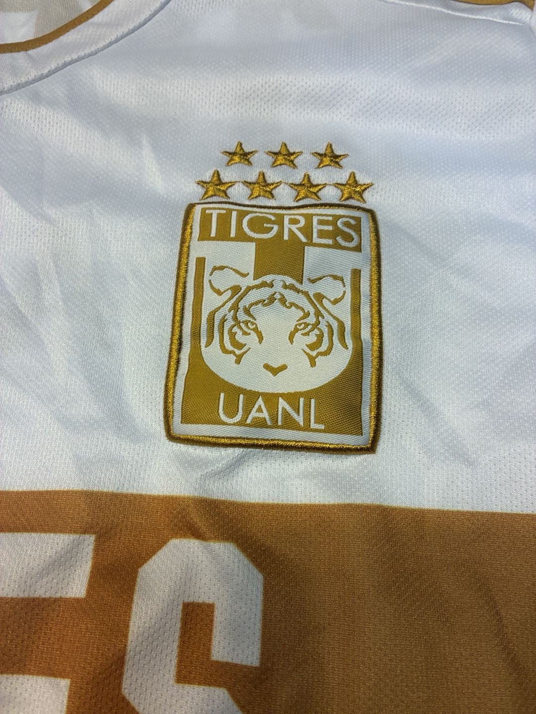 Tigres UANL Soccer Jersey Size L White Gold 11 3