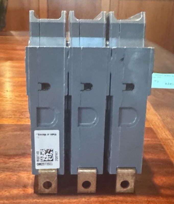 Siemens BQD340 40 Amp 3 Pole 480V Molded Case Circuit Breaker 6