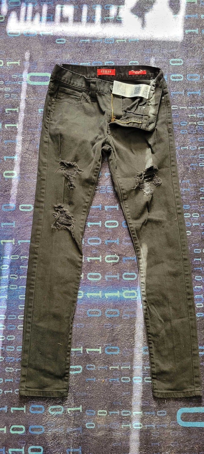 GUESS Skinny Distressed Jeans Size 28 11