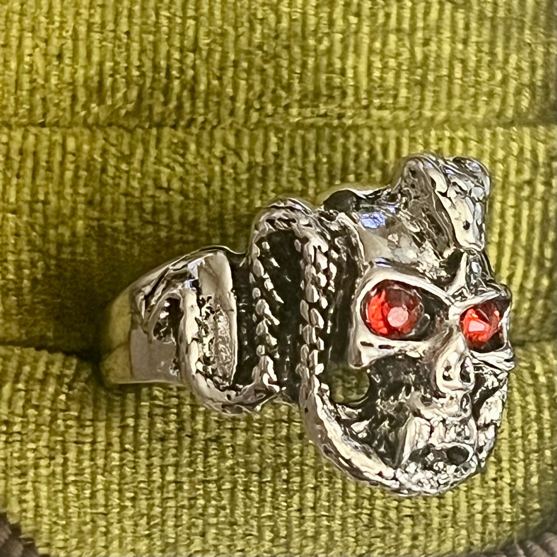 Gothic Silver Tone Skull Ring with Red Crystal Eyes Adjustable Size 9-14 4