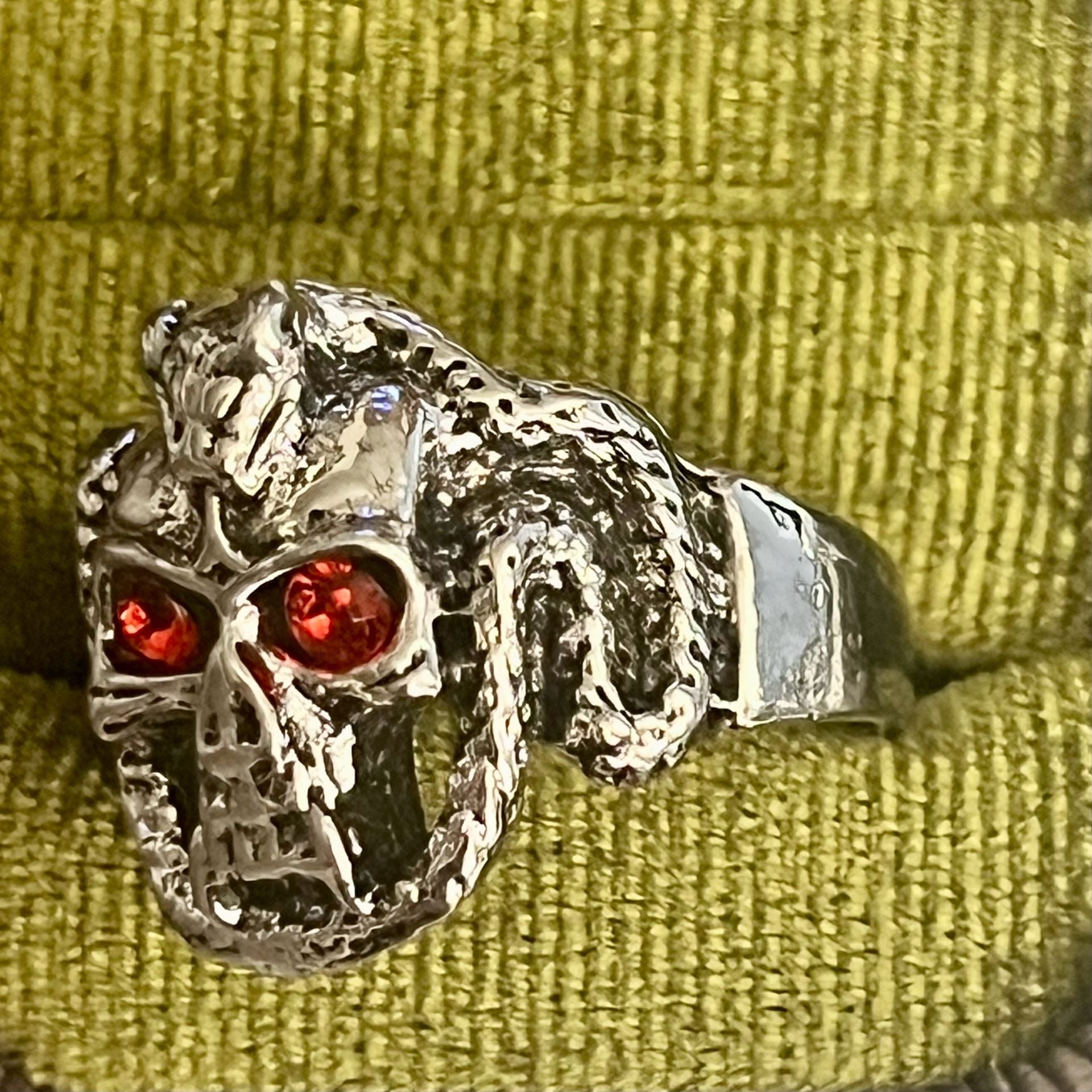 Gothic Silver Tone Skull Ring with Red Crystal Eyes Adjustable Size 9-14 5