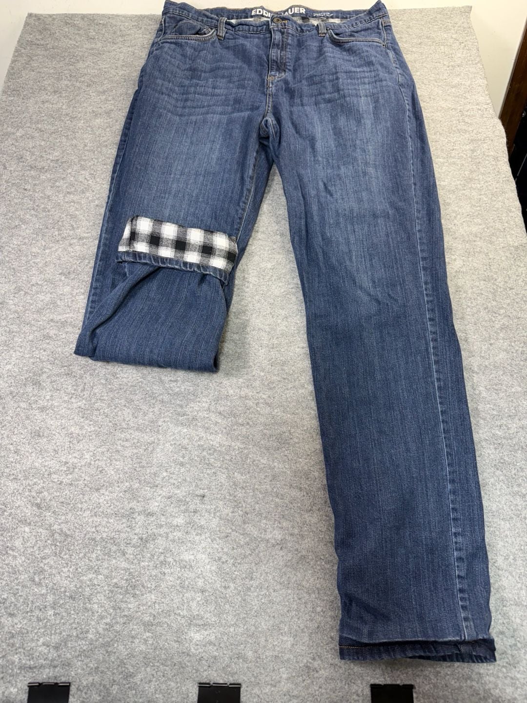 Eddie Bauer Boyfriend Midrise Slim Jeans Size T14 Flannel Lined Blue 4