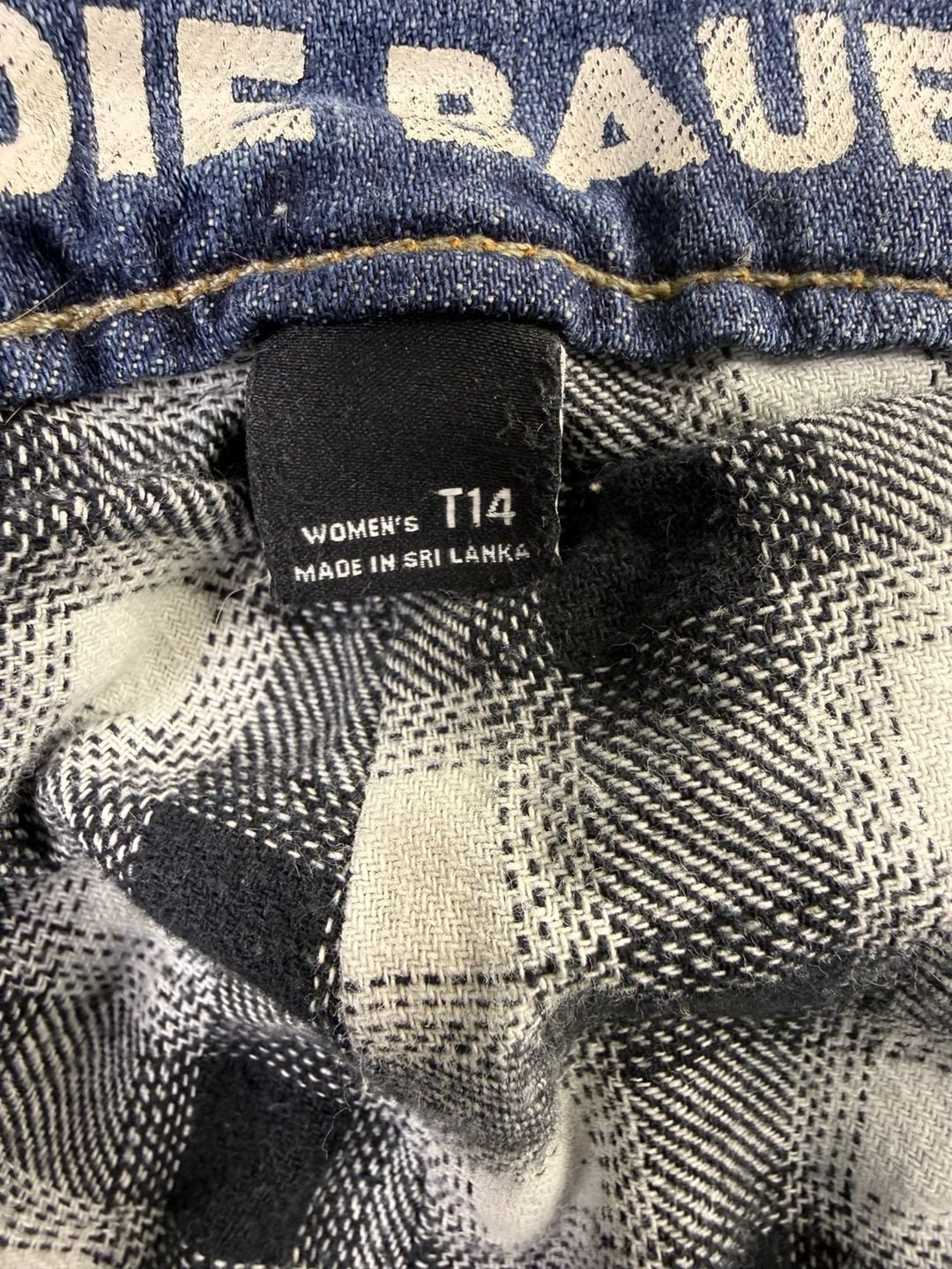 Eddie Bauer Boyfriend Midrise Slim Jeans Size T14 Flannel Lined Blue 6