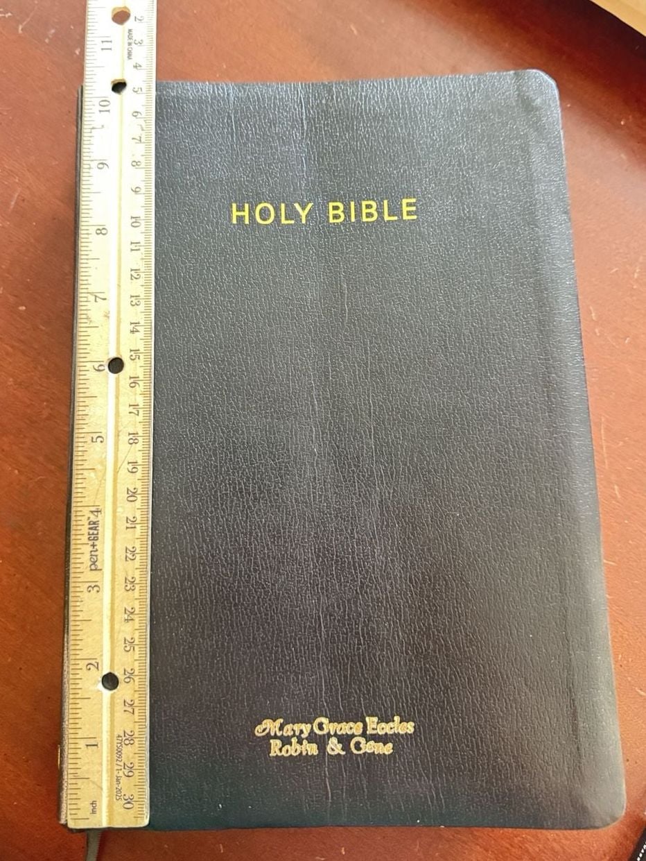 Super GIANT Print Hendrickson Bibles King James Version Reference Edition Holy Bible 1