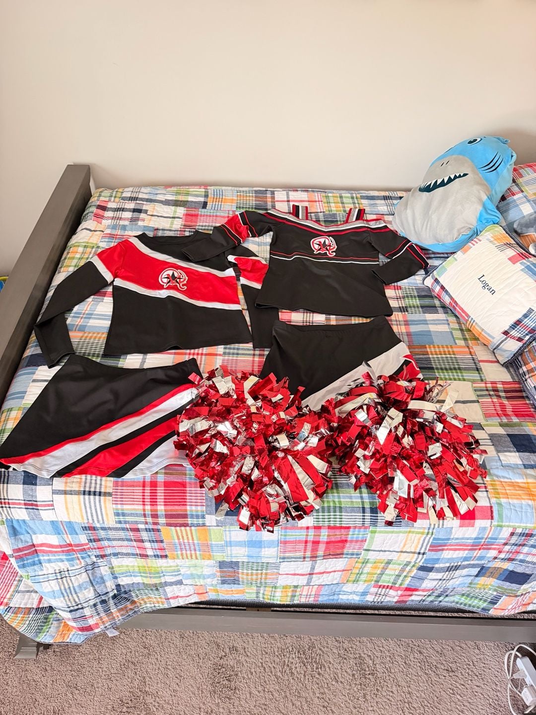 Varsity Spirit Cheer Uniform Set Skirt Tops Pom Poms 2