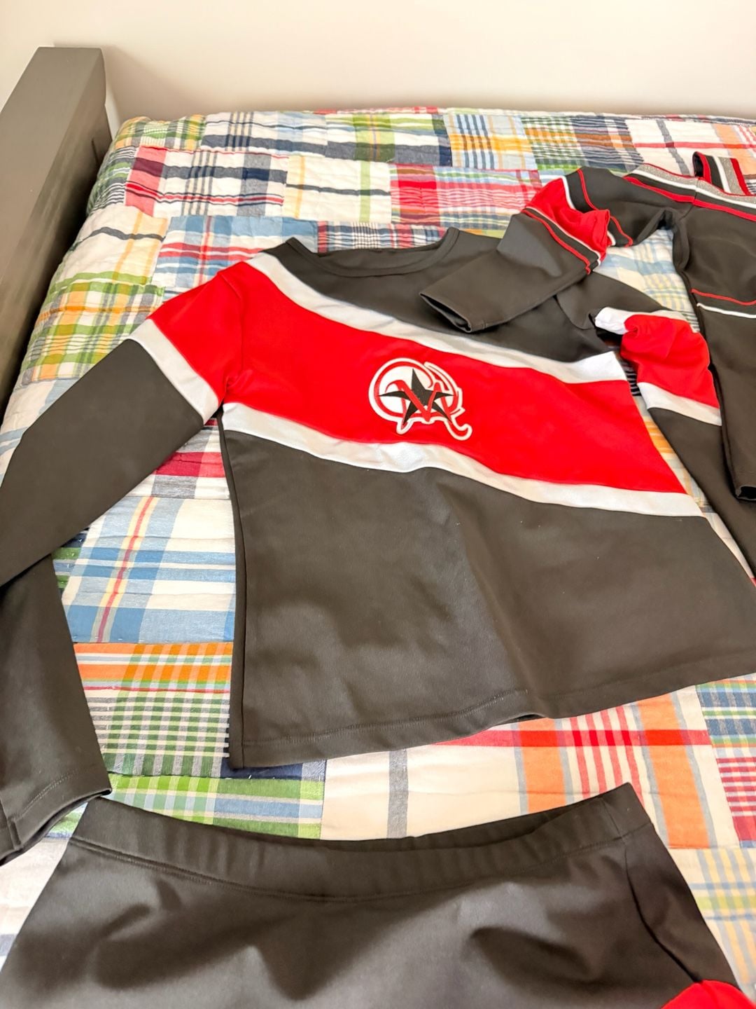 Varsity Spirit Cheer Uniform Set Skirt Tops Pom Poms 4