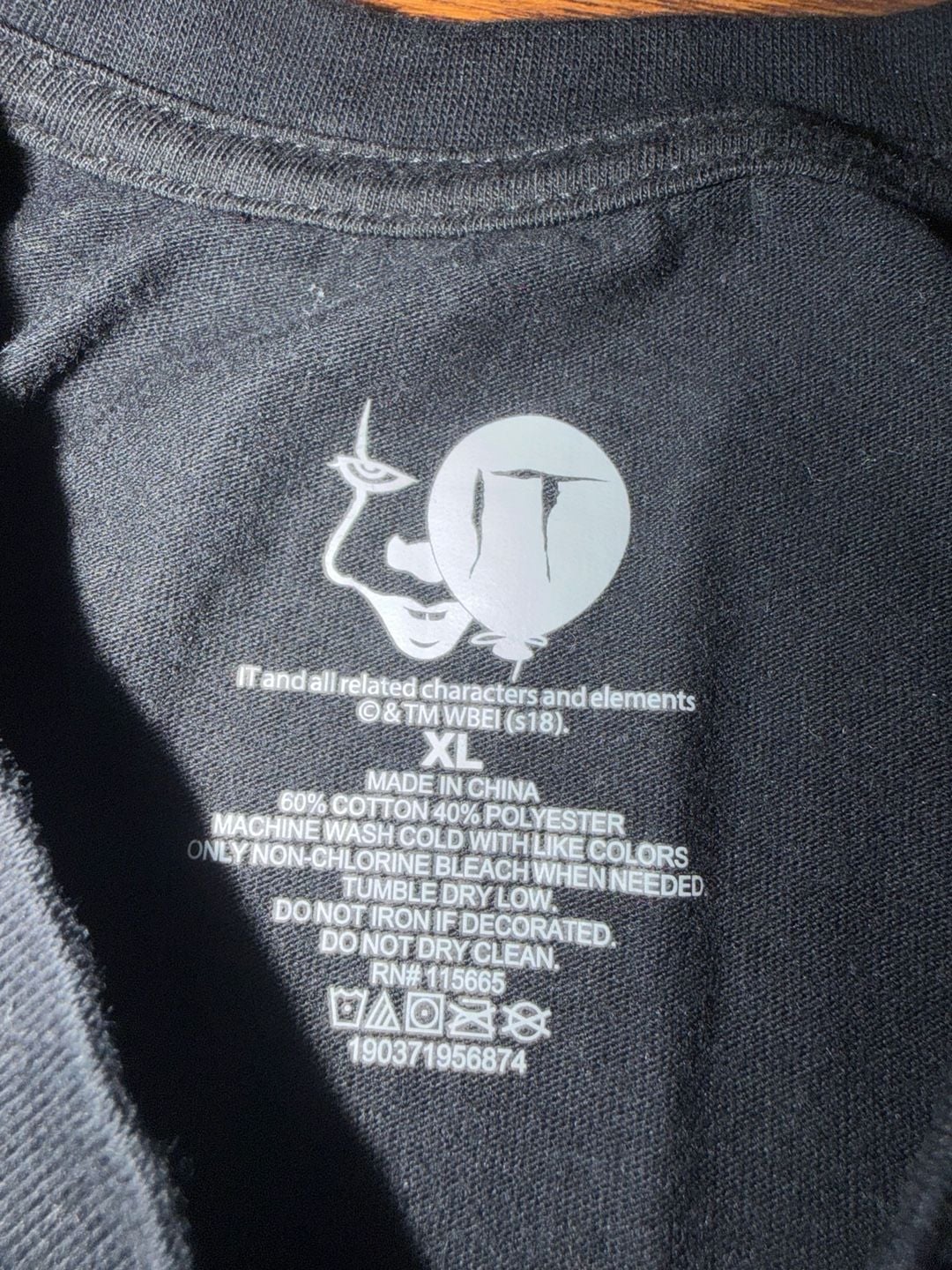 It Movie Pennywise Long Sleeve Graphic Tee Black 8