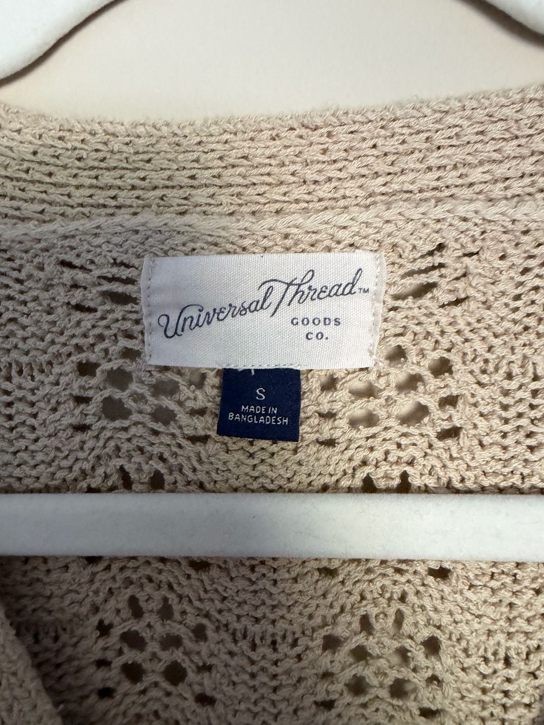 Universal Thread Cardigan Size s Beige Knit Sweater 3