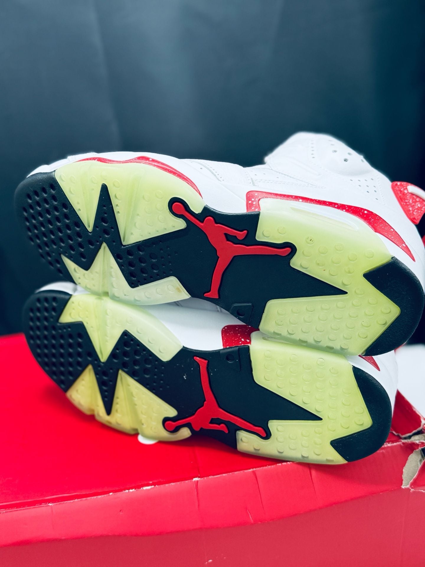 Air Jordan 6 Retro Red Oreo CT8529-162 Size 11 Used 1X with original box 5