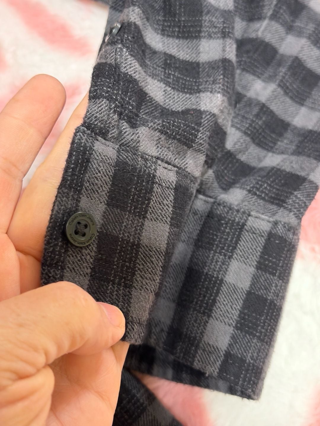 Calvin Klein Jeans Plaid Long Sleeve Button-Down Shirt Size M Black Gray 6