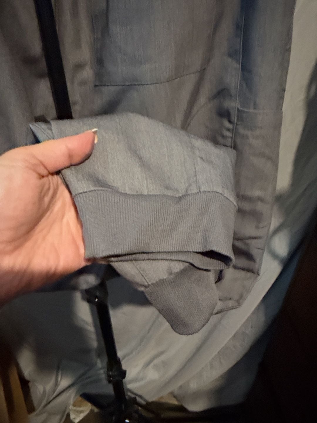 Fabletics Jogger Pants Size L Gray Drawstring Athletic 5