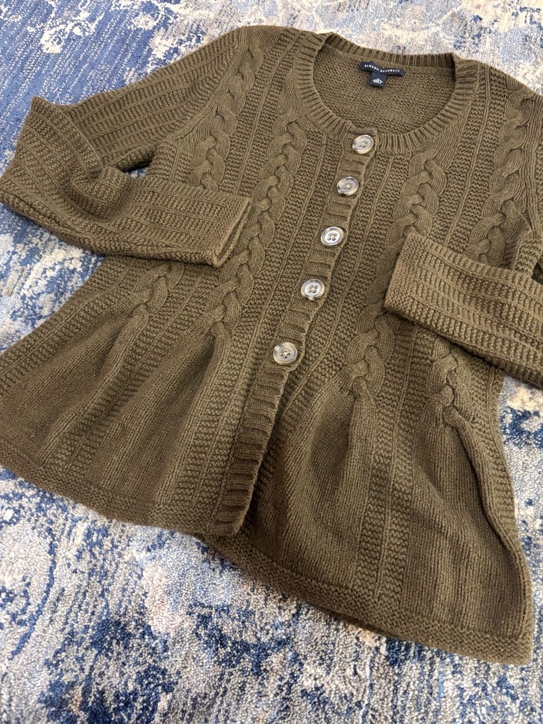 Banana Republic Cardigan Size M Olive Cable Knit Peplum Sweater 3