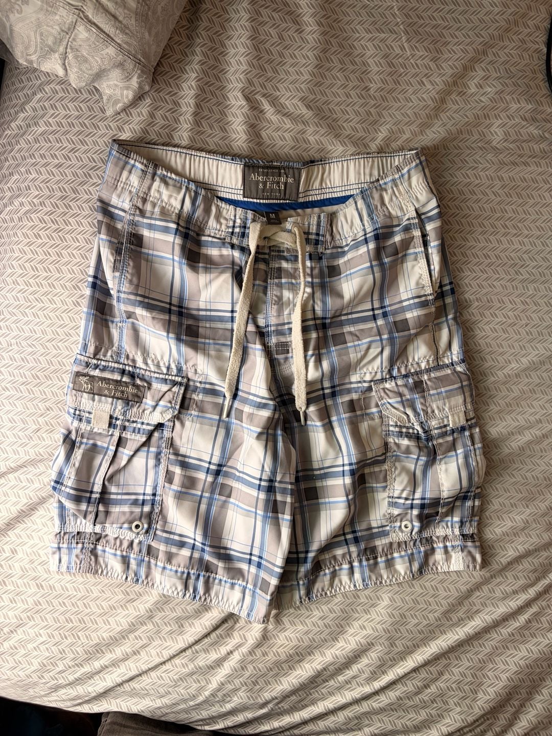 Abercrombie & Fitch Plaid Cargo Swim Trunks Size M Blue White 2