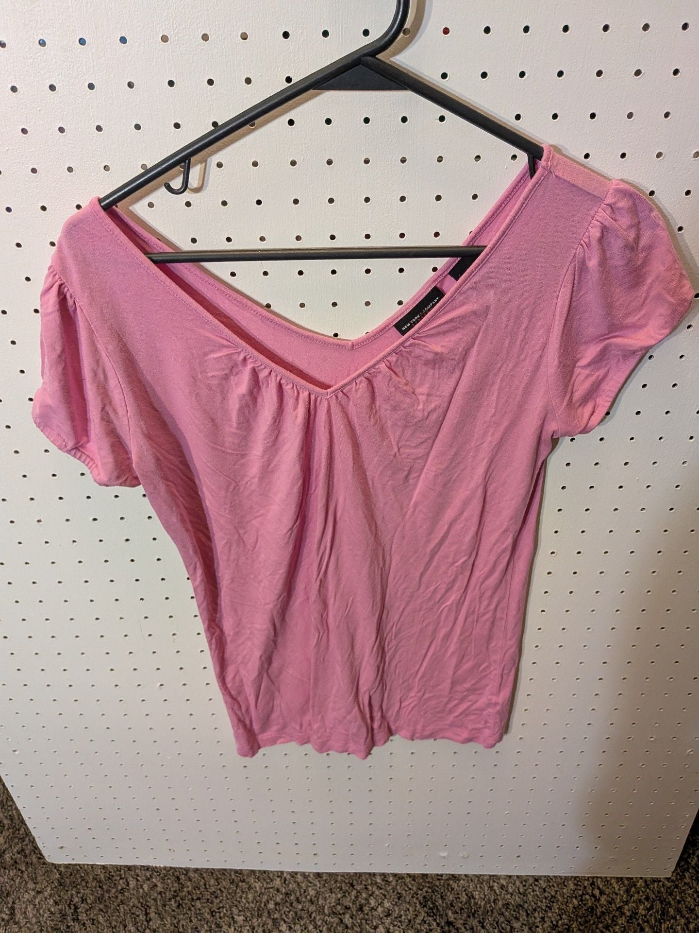 New York & Company V-Neck Top Size S Pink Modal Spandex 2