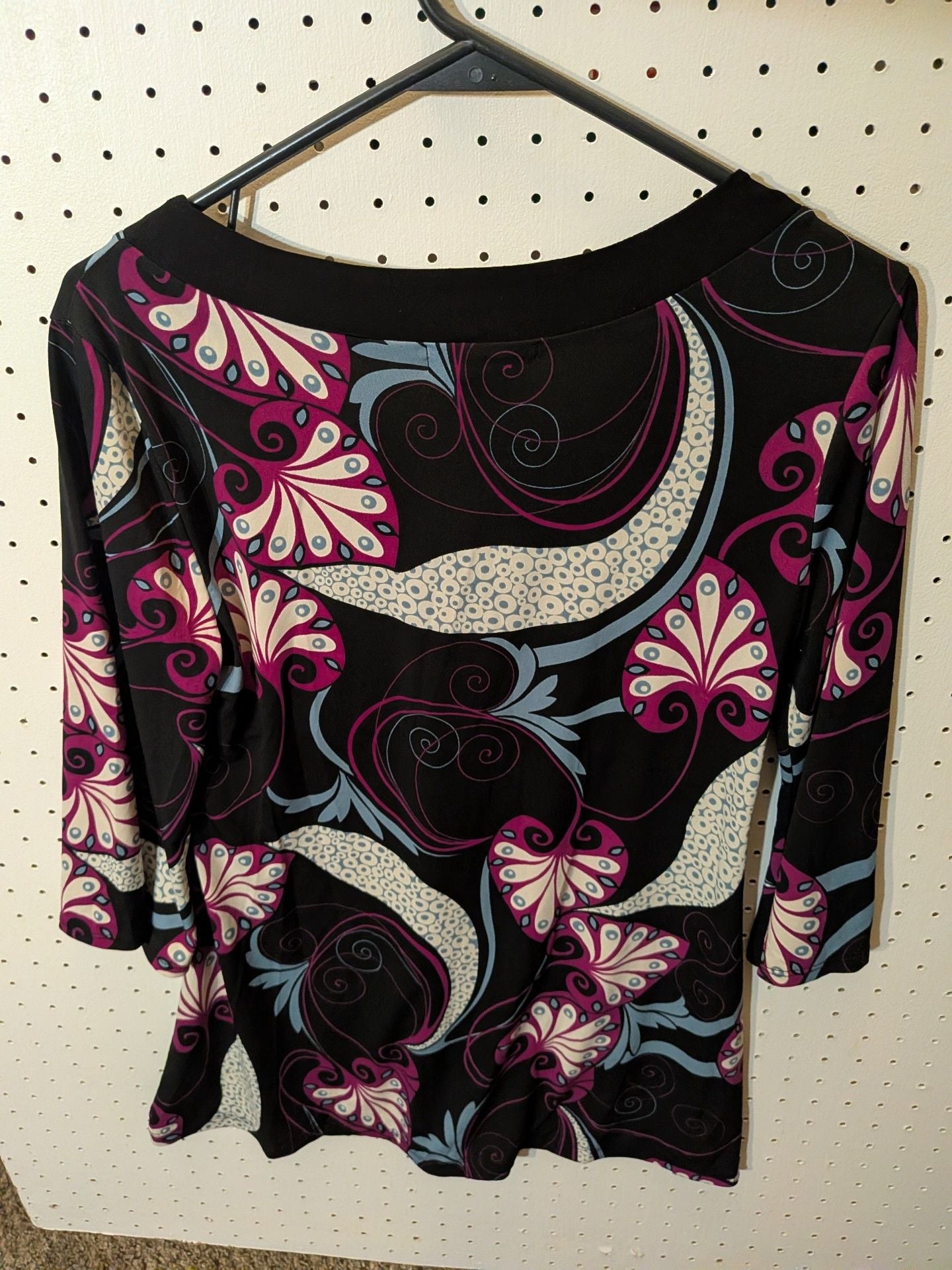 Sujic Couture Top Size M Black Pink Blue Paisley 3/4 Sleeve 4