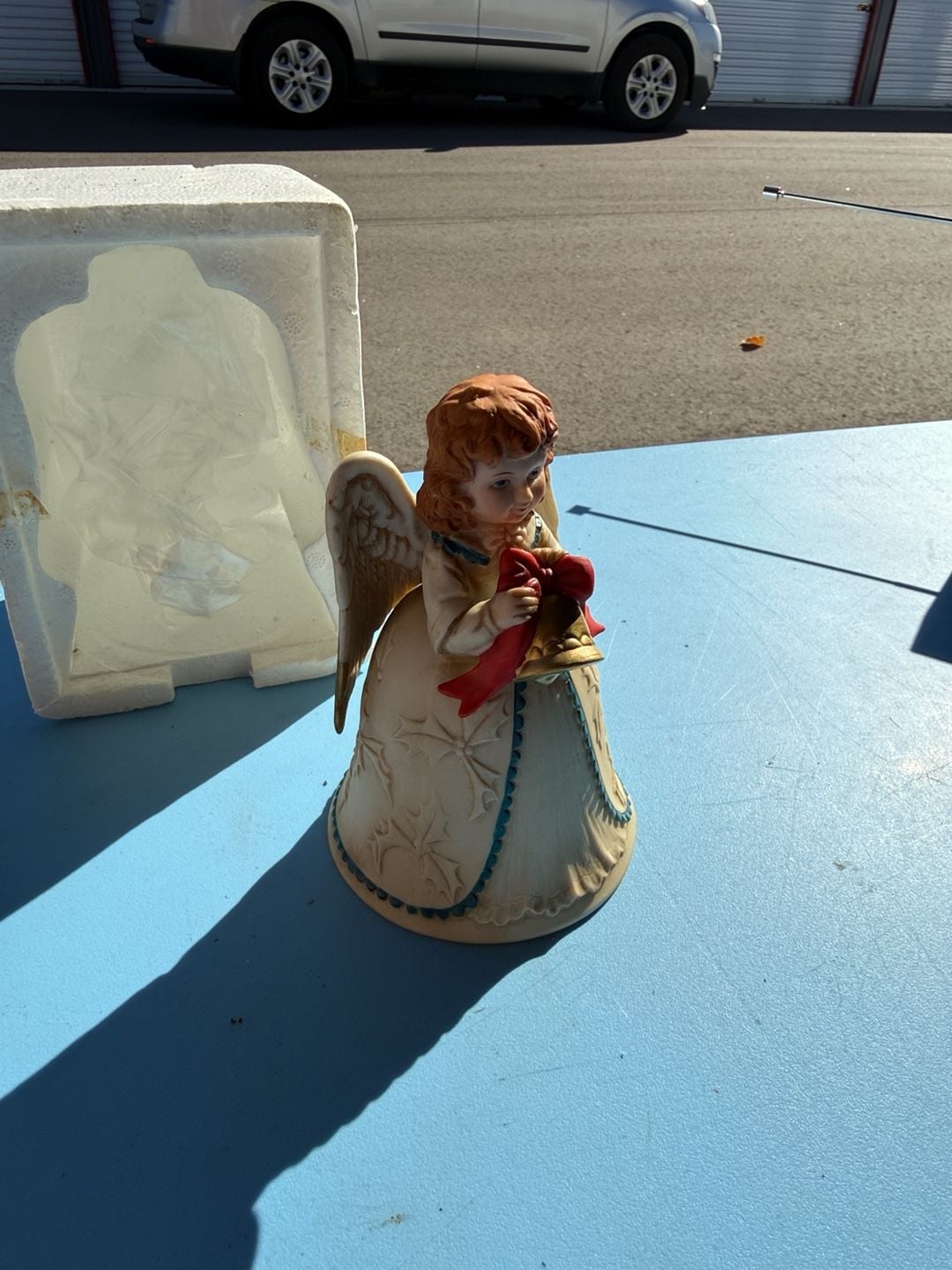 HOMCO Angel Bell Figurine 5105 Christmas Holly Bell 2