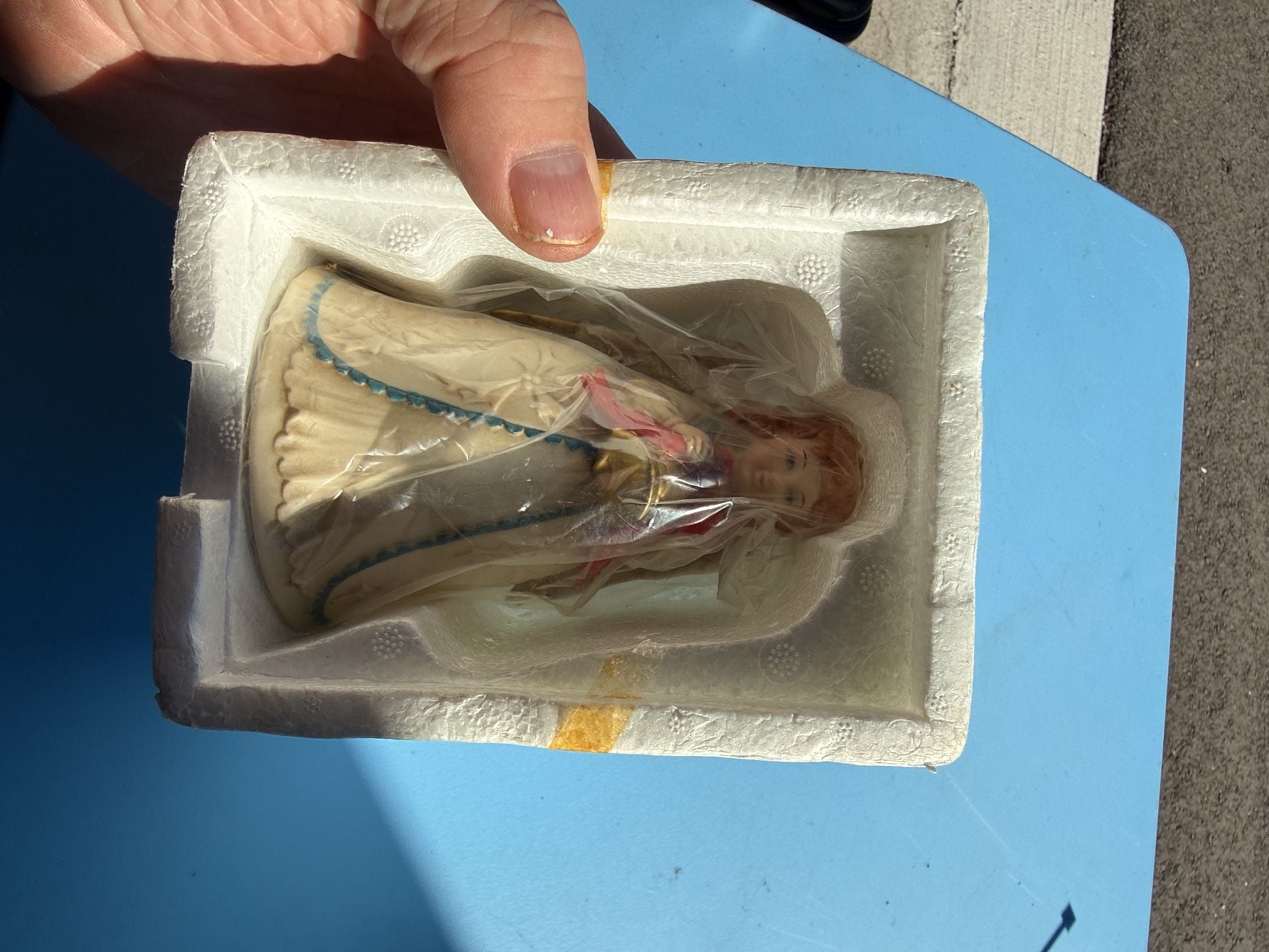 HOMCO Angel Bell Figurine 5105 Christmas Holly Bell 7