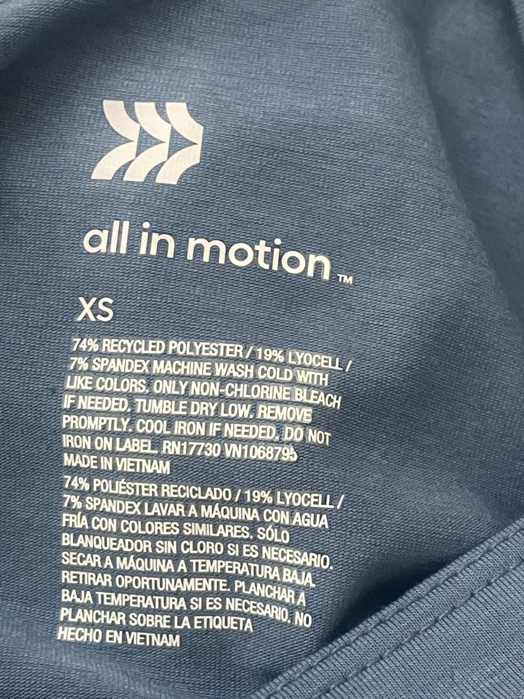 Brand New All in Motion Long  Sleeve XS Blue Top 9