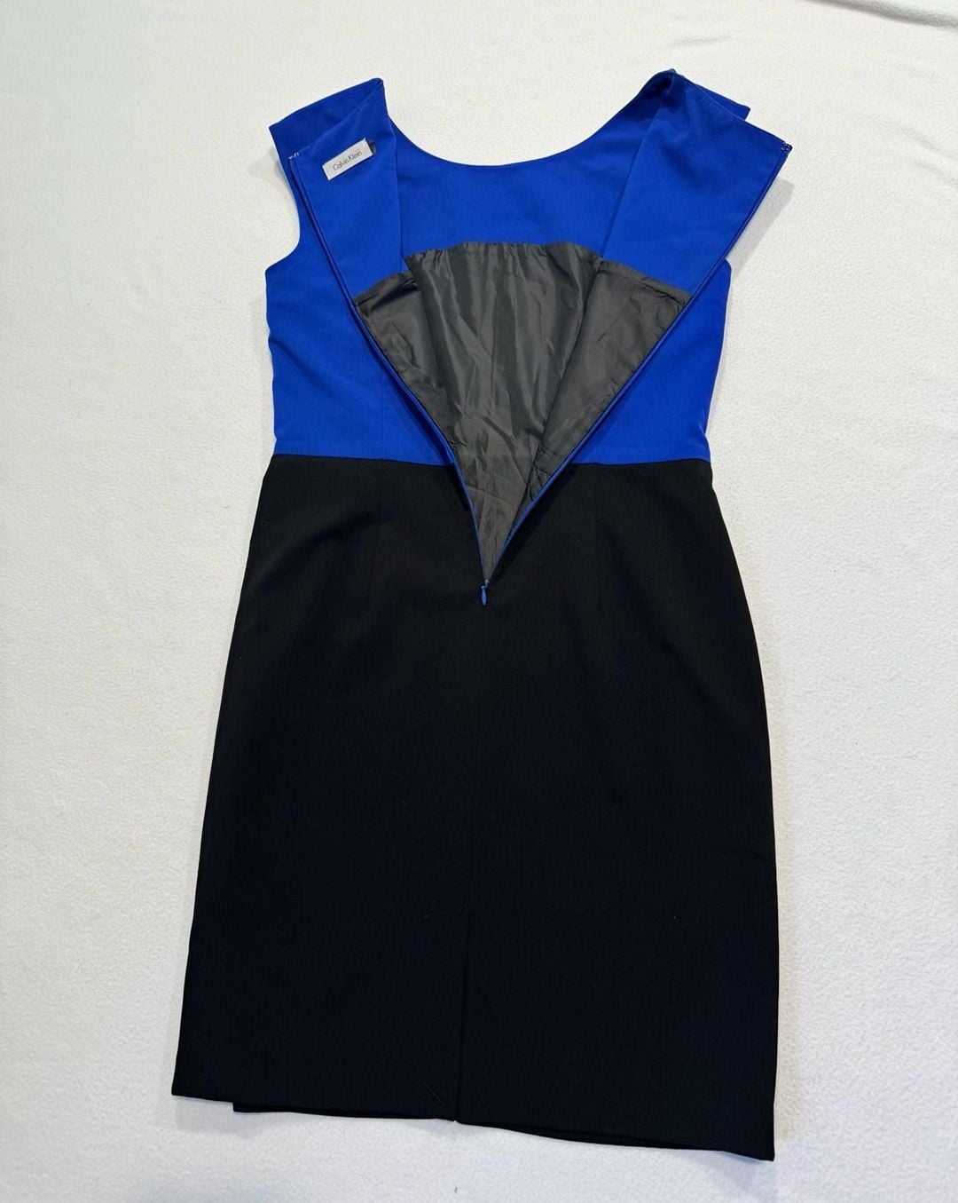 Calvin Klein Colorblock Sheath Dress Blue Black Sleeveless Career Size 8 7