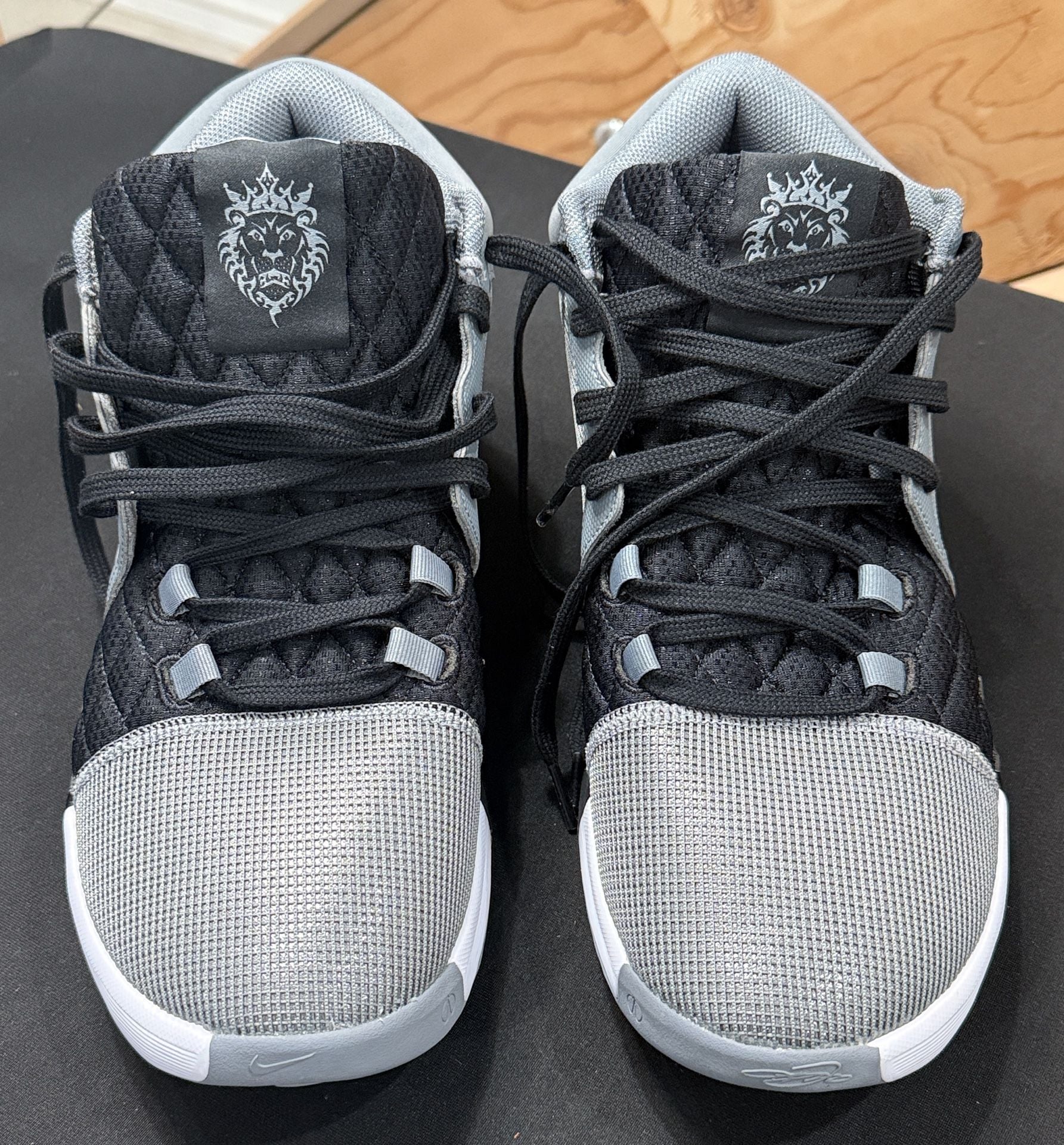 Nike Lebron Witness VIII Size 12 Cool Grey White Black FB2239-004 5