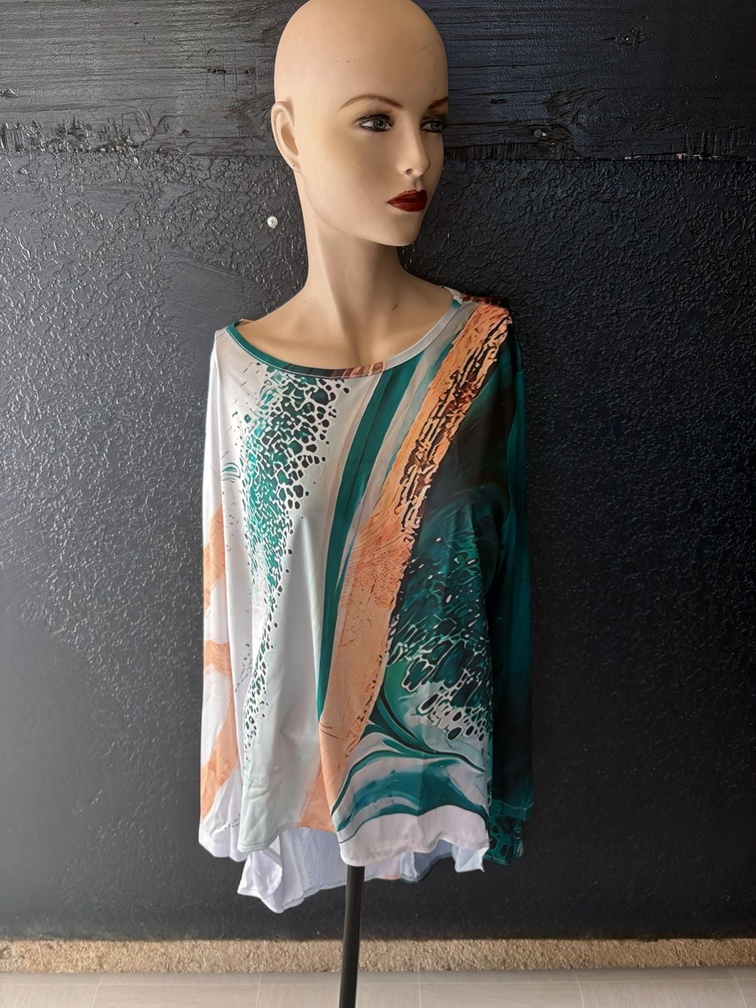 Abstract Two-Piece Pants Set Size XXL Green White Long Sleeve 1