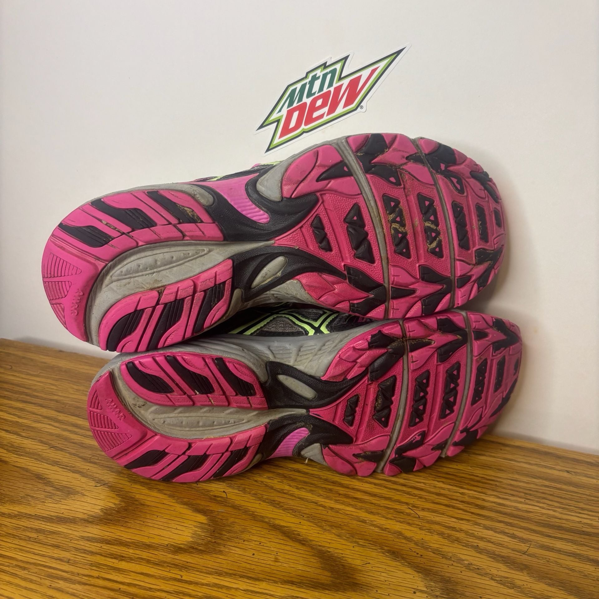 ASICS Gel-Venture 5 Sneakers Grey Pink Green 9