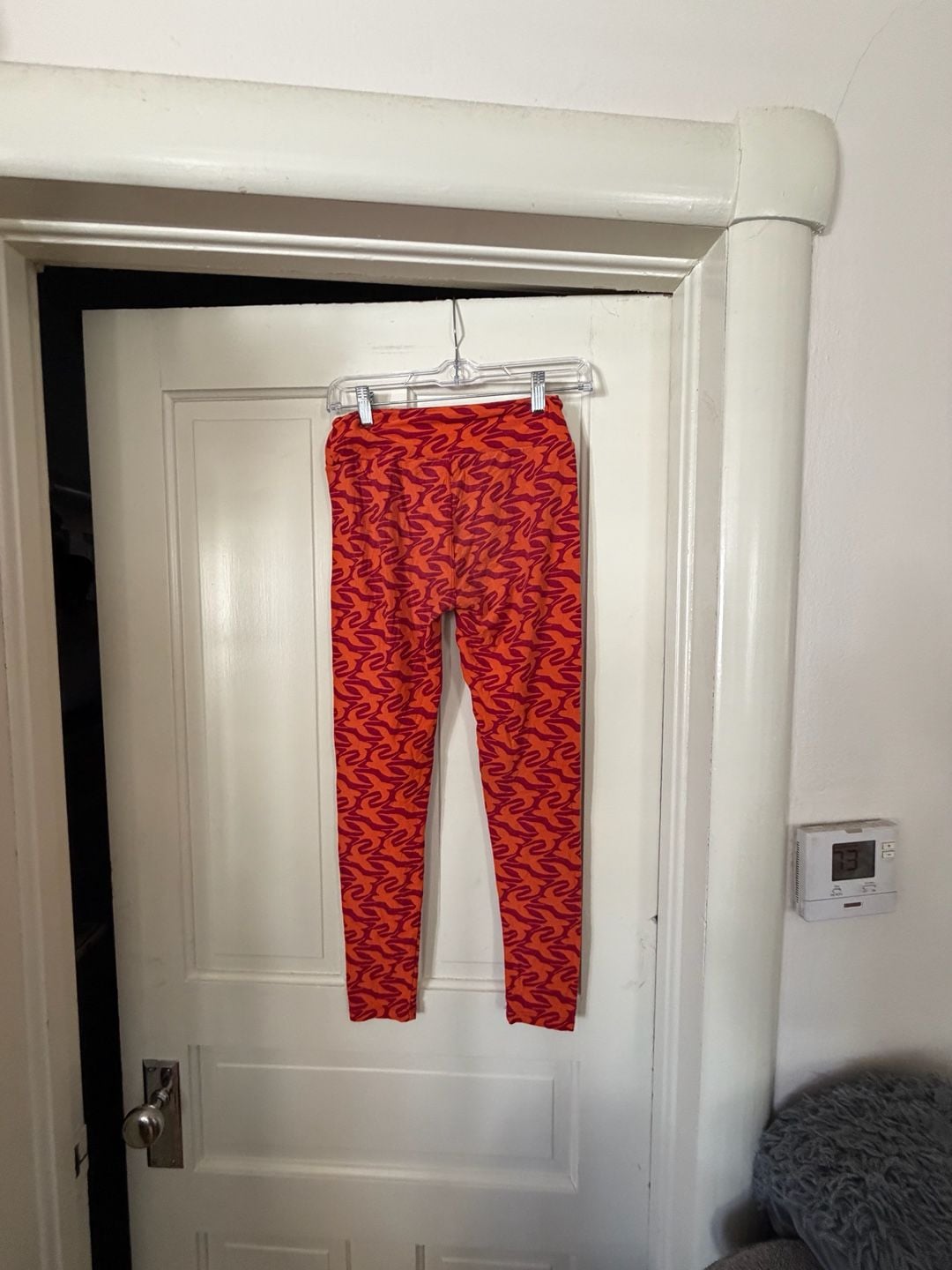 LuLaRoe Leggings One Size Orange Pink Abstract Print 8