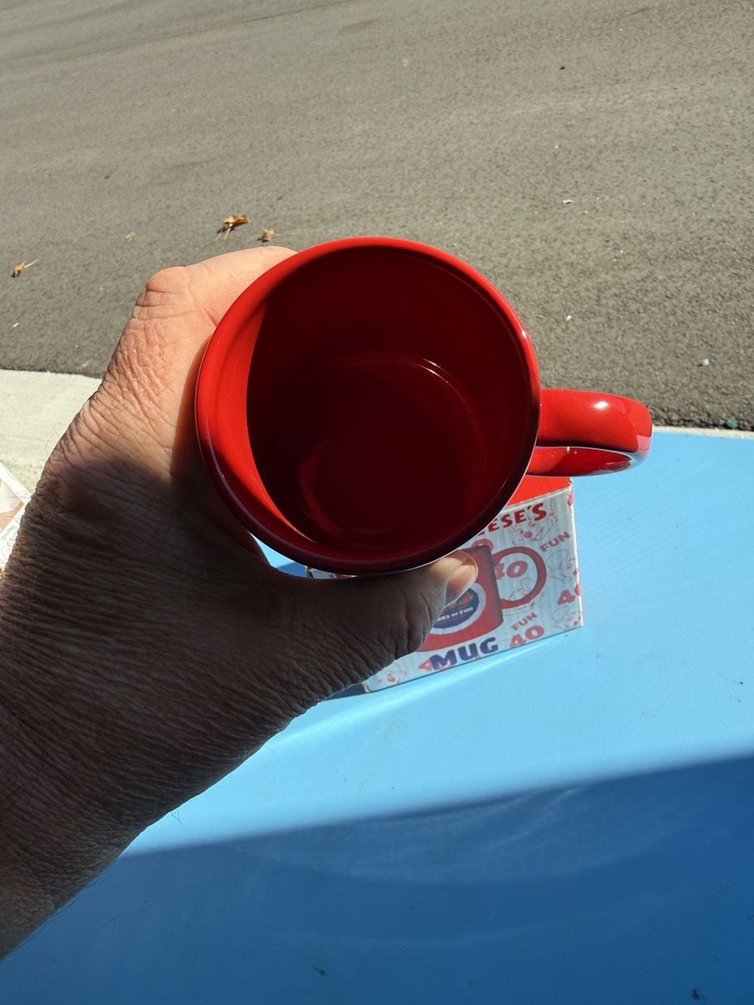 Chuck E. Cheese's 40 Years of Fun Red Ceramic Coffee Mug with Box 4