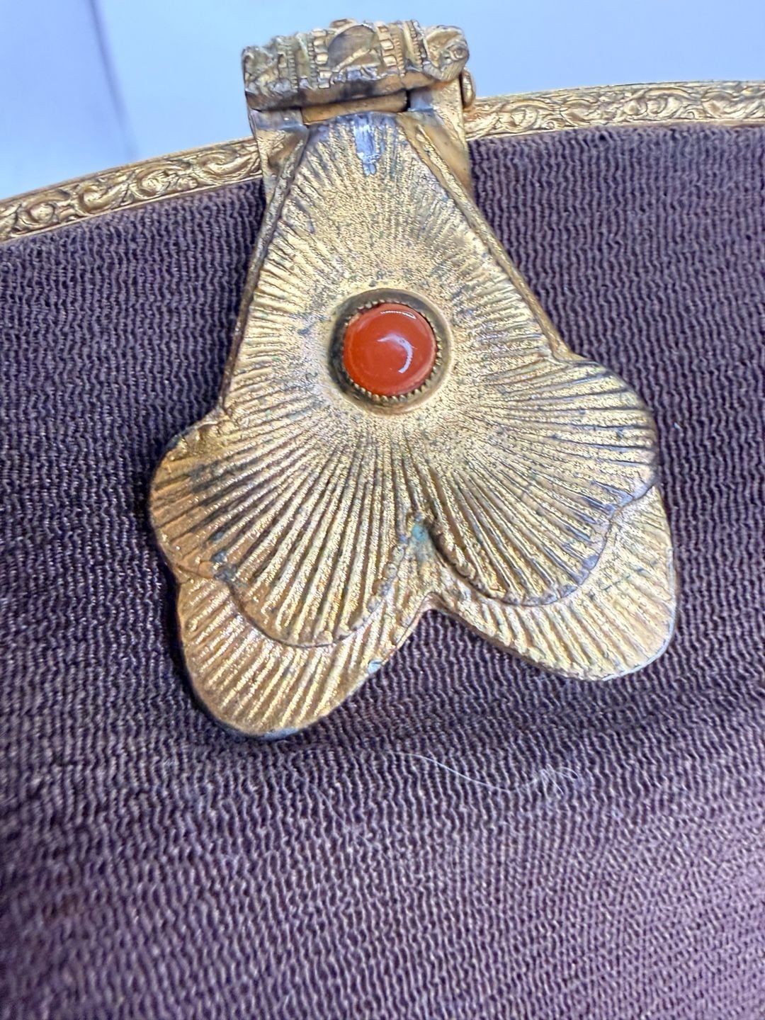 Vintage Art Deco Brown Fabric Clutch Handbag With Compact Set 2