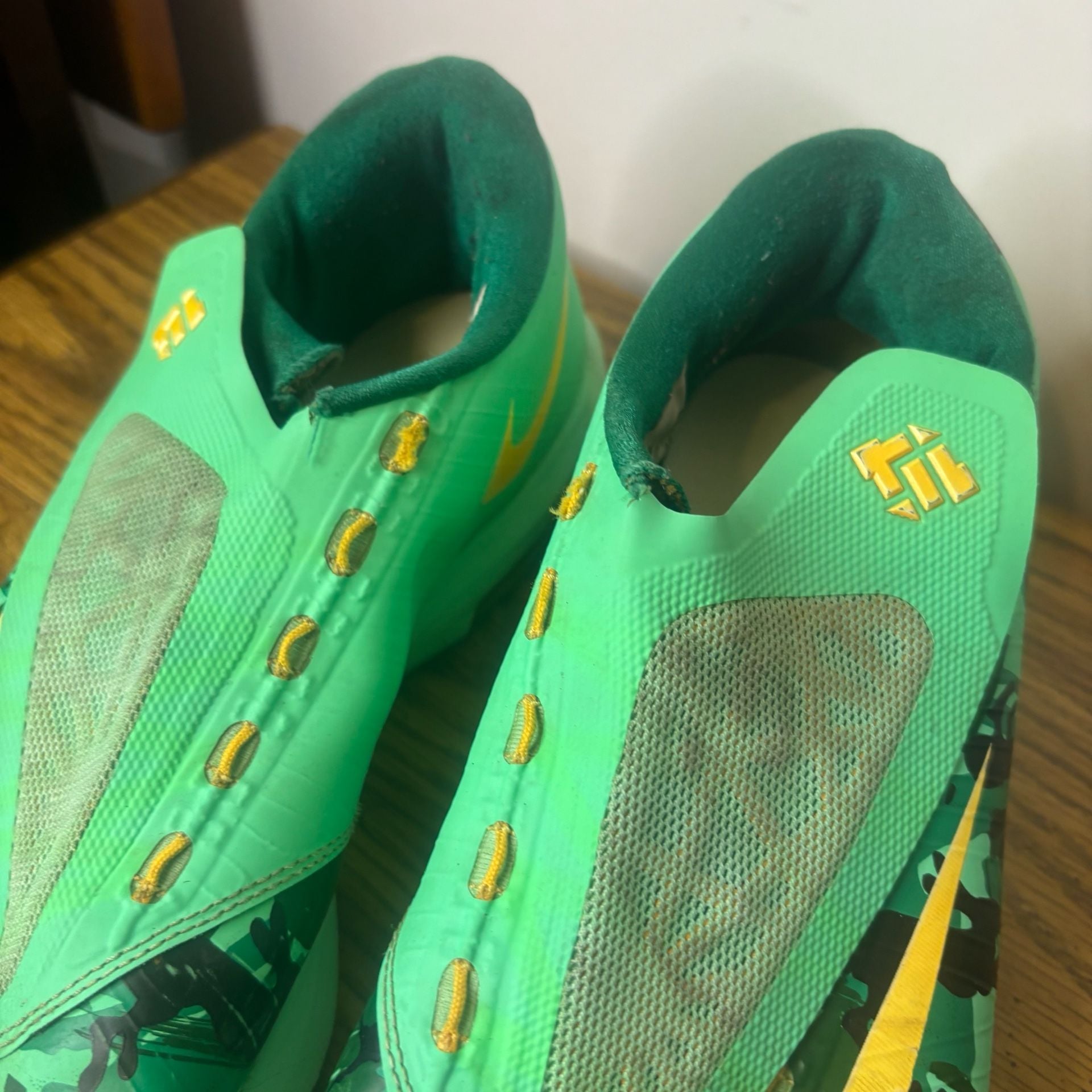 Nike KD 6 VI Men's Sneakers Easter Green Camo Size 12.5 pre-owned 9