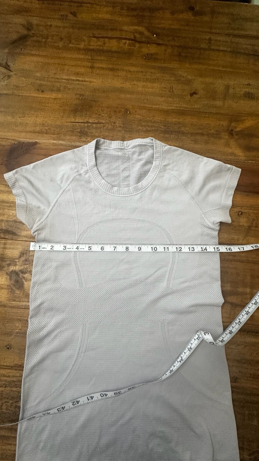 Lululemon Swiftly Tech Short Sleeve Shirt Light Gray 4
