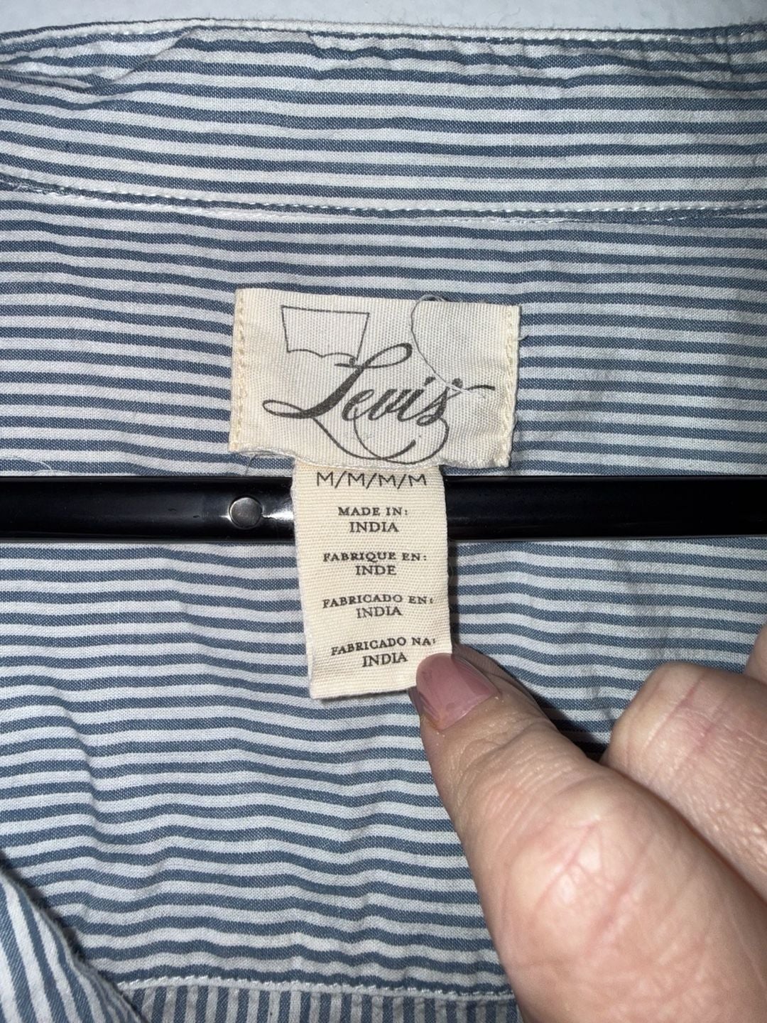 Levi's Striped V-Neck Button Front Tunic Shirt 4
