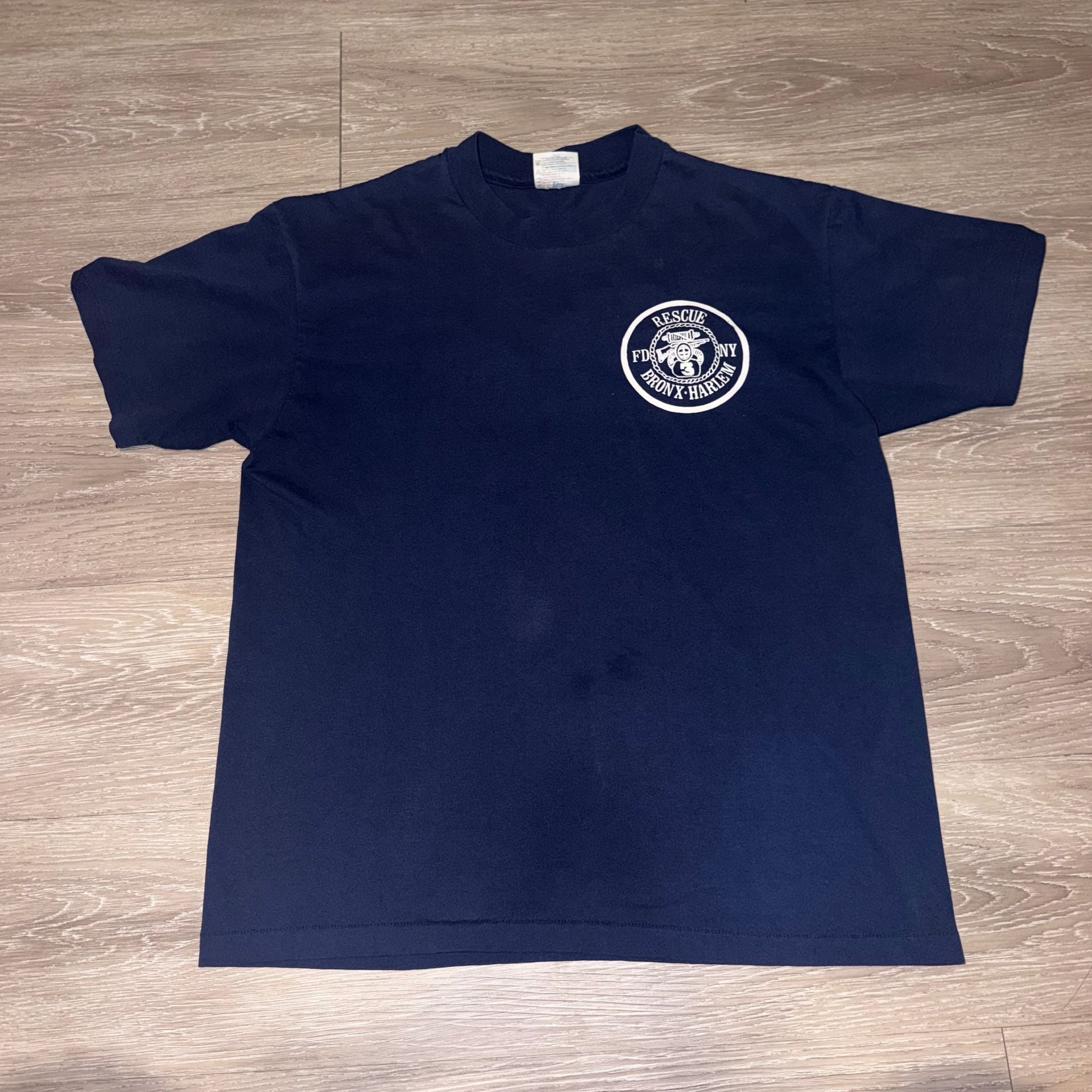 Hanes FDNY Rescue 3 T-Shirt Large Navy Blue Graphic 2