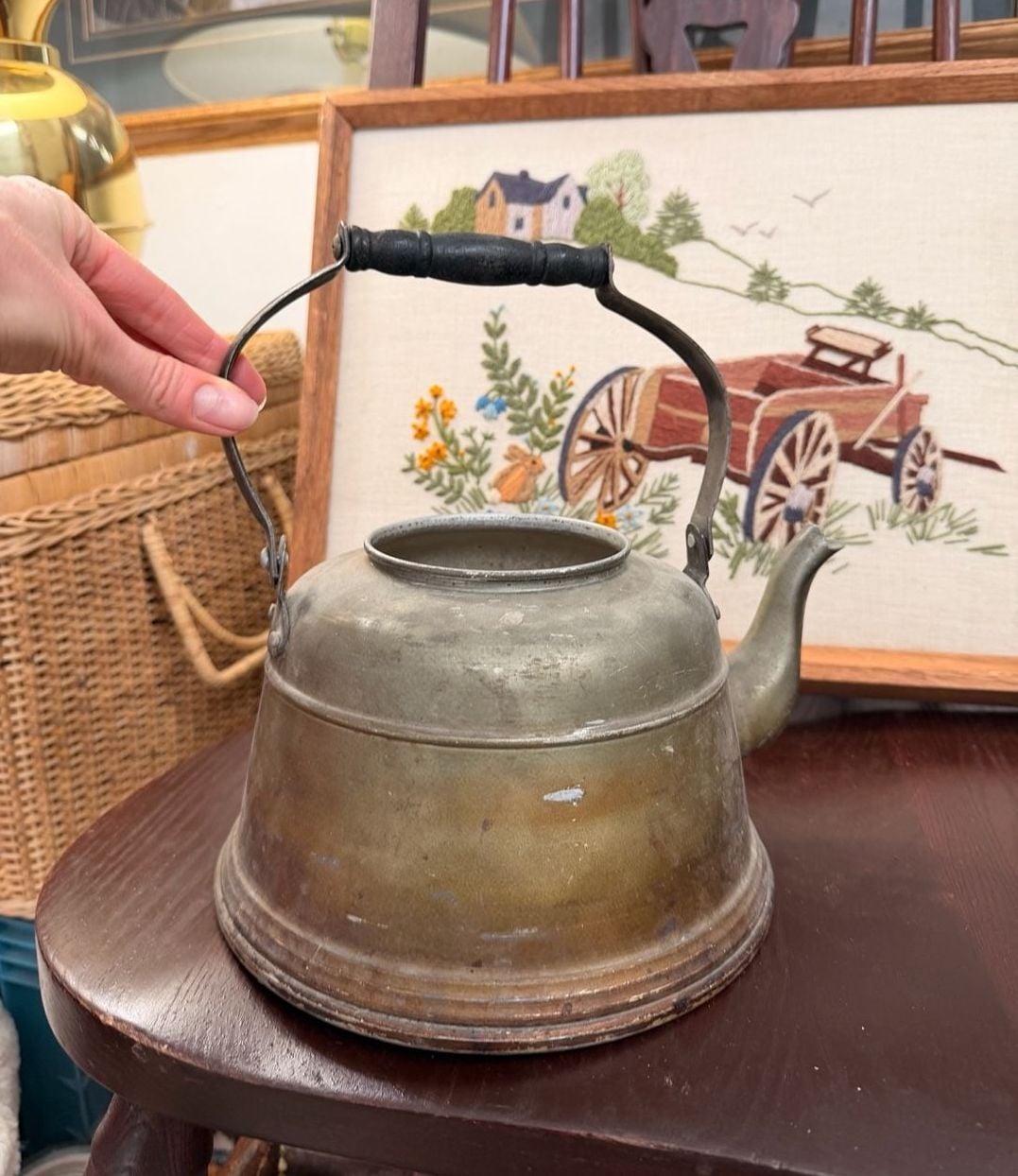 Vintage Brass Tea Kettle With Wood Handle Cottage Farmhouse Kitchen Home Decor 1
