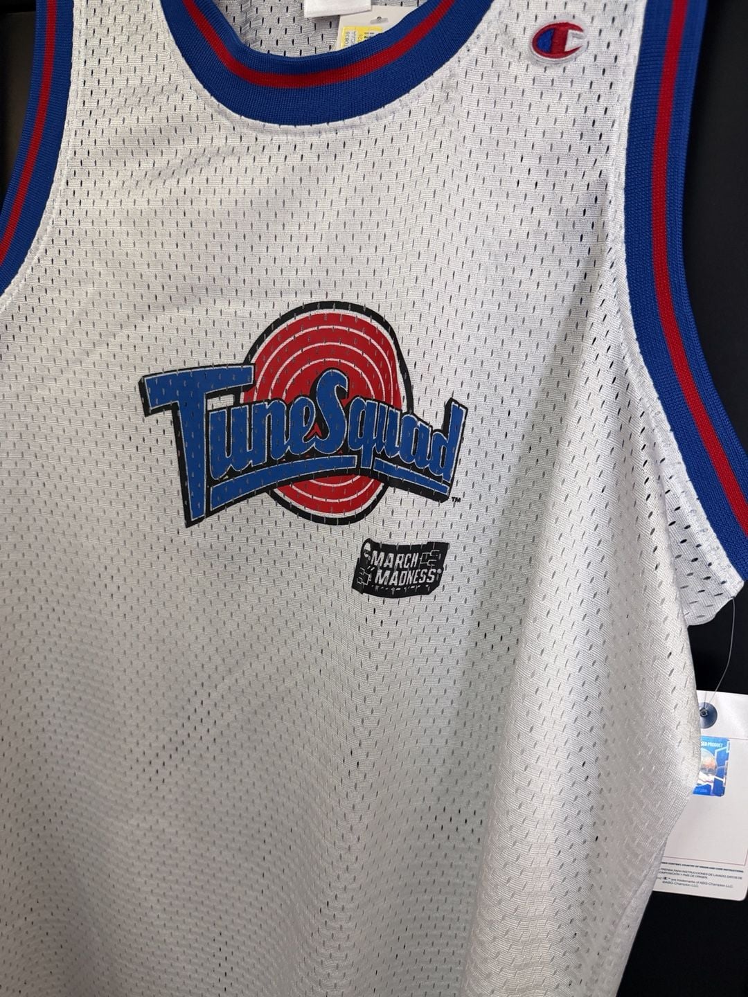 Champion Tune Squad Lola 10 Jersey Size L G89 4