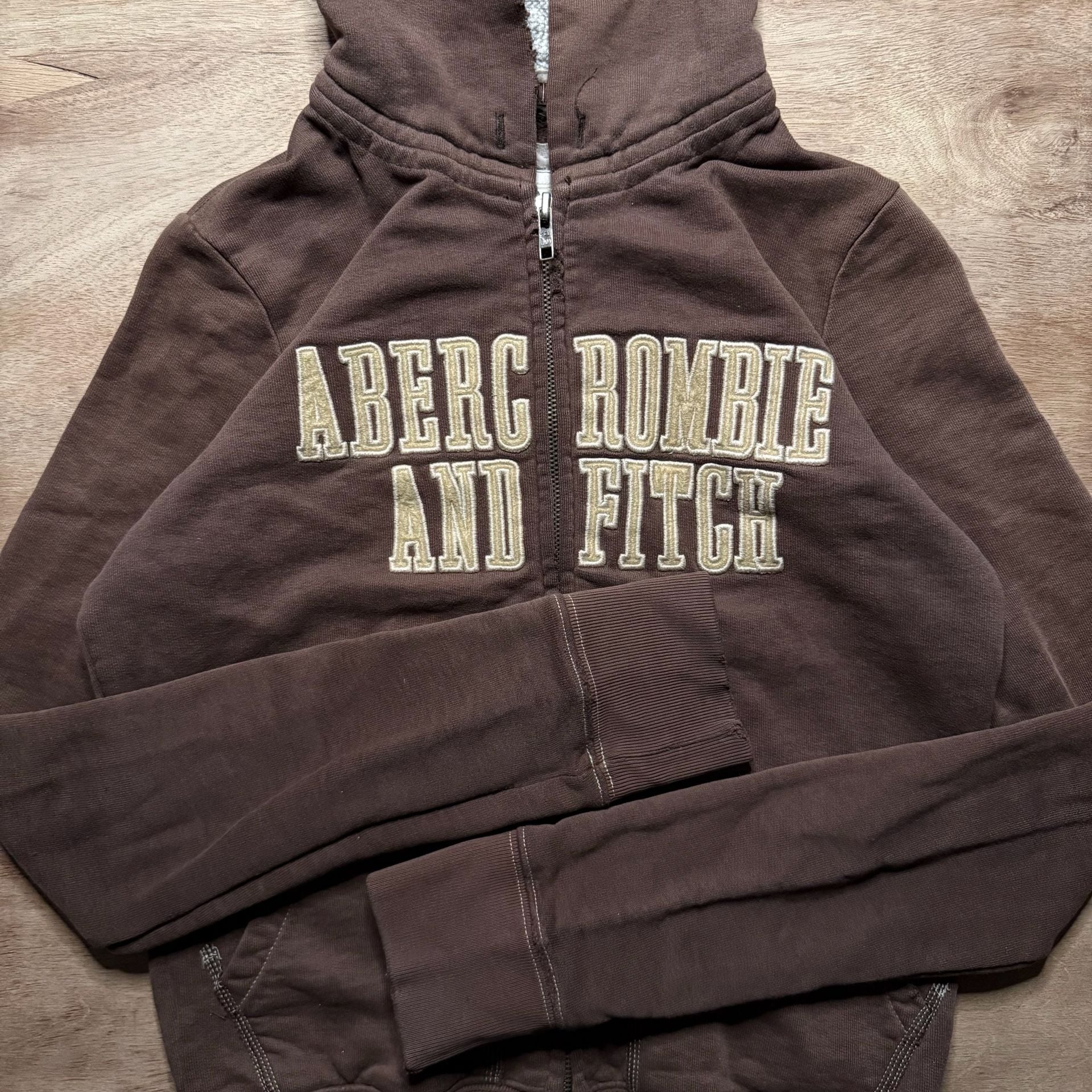 Vintage Abercrombie & Fitch Y2K Brown Distressed Zip Up Hoodie Women’s M 4