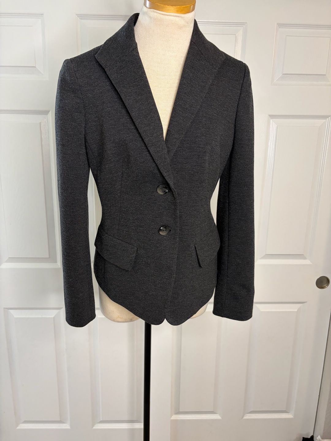 124-Jones New York Collection Stretch Blazer Size 8 Gray Two-Button Jacket 2