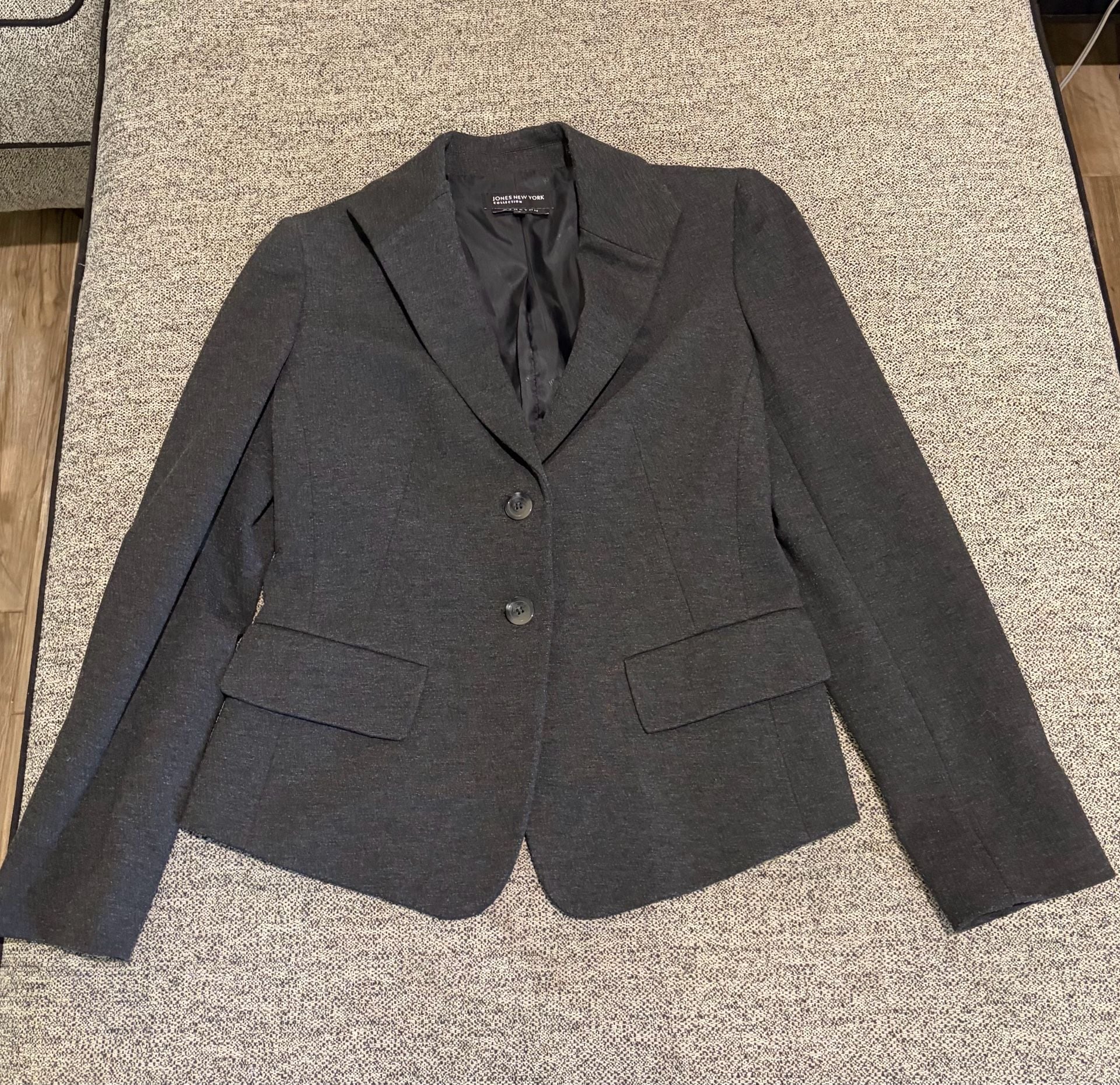 124-Jones New York Collection Stretch Blazer Size 8 Gray Two-Button Jacket 8