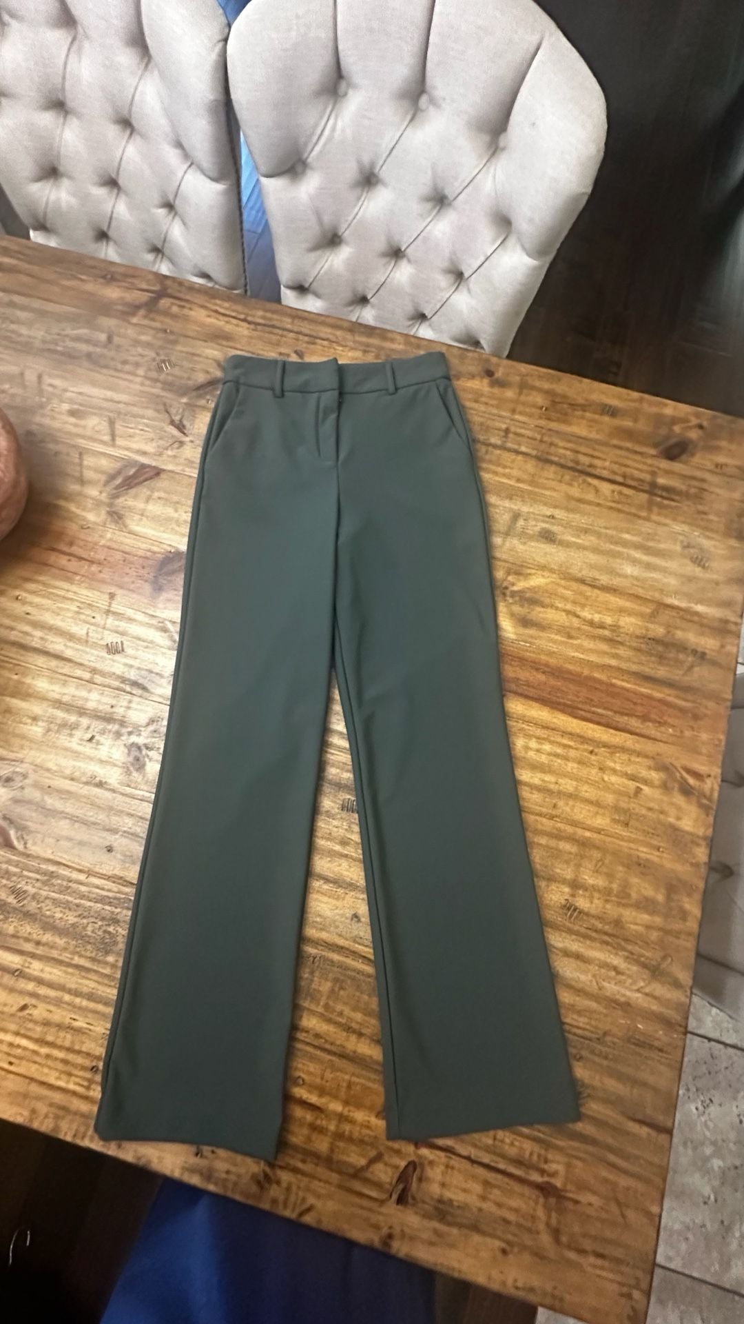 Christian Siriano Dress Pants Size 2 Green Nylon Spandex 2