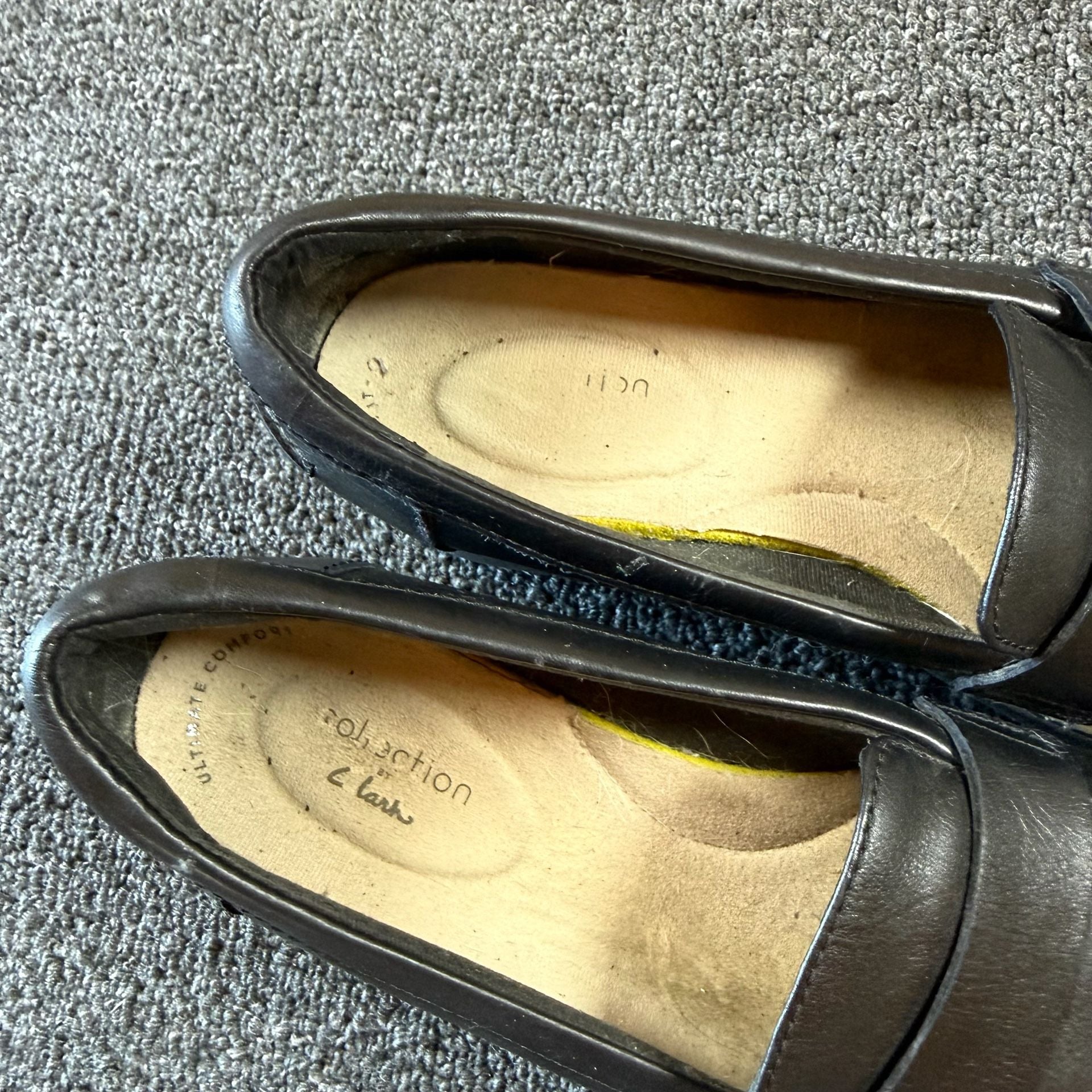 Clark’s Leather Loafers Size 7.5M 3