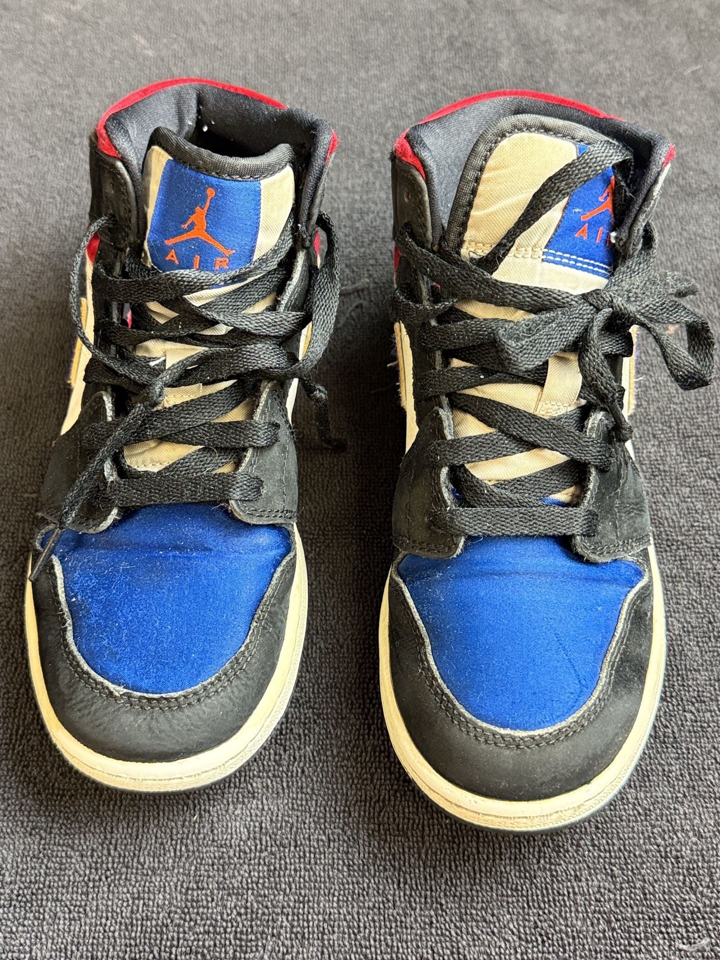 Air Jordan 1 Mid SE Size 5Y Multicolor Sneakers 5