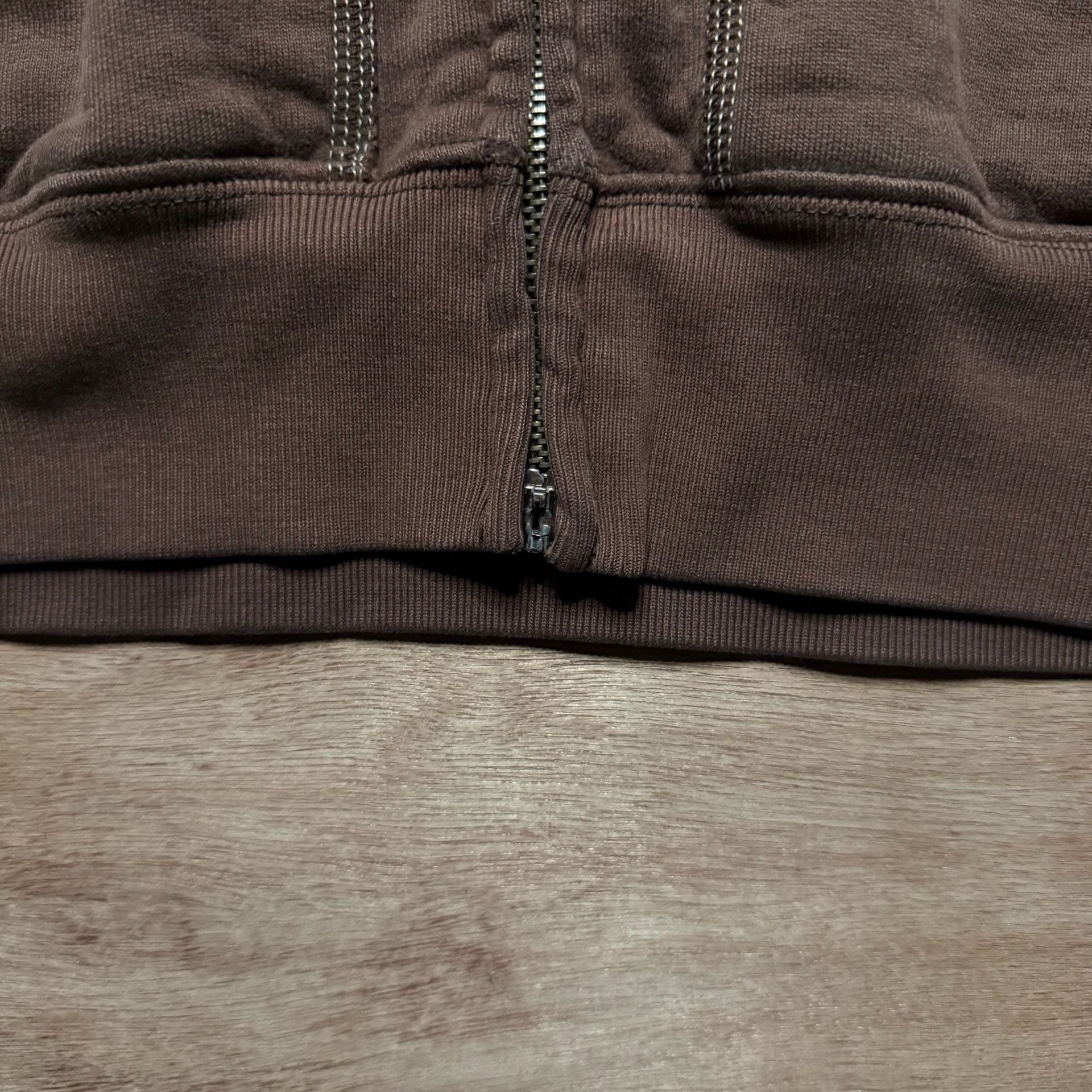 Vintage Abercrombie & Fitch Y2K Brown Distressed Zip Up Hoodie Women’s M 7