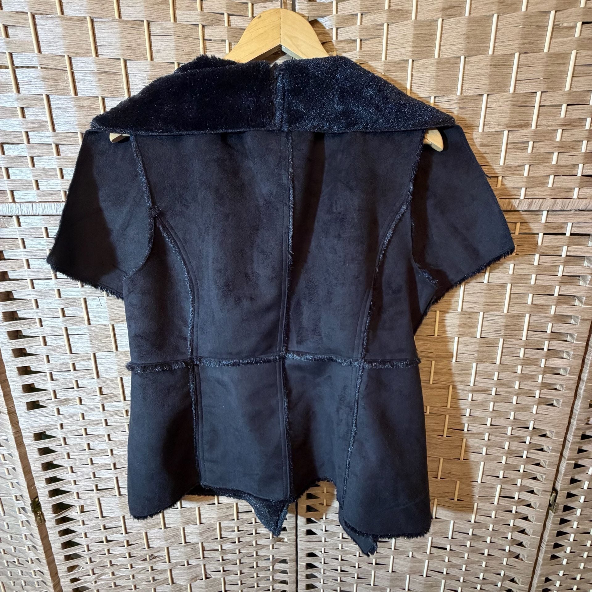 Clockhouse Faux Fur Suede Vest Size G Black Open Front Layering 5